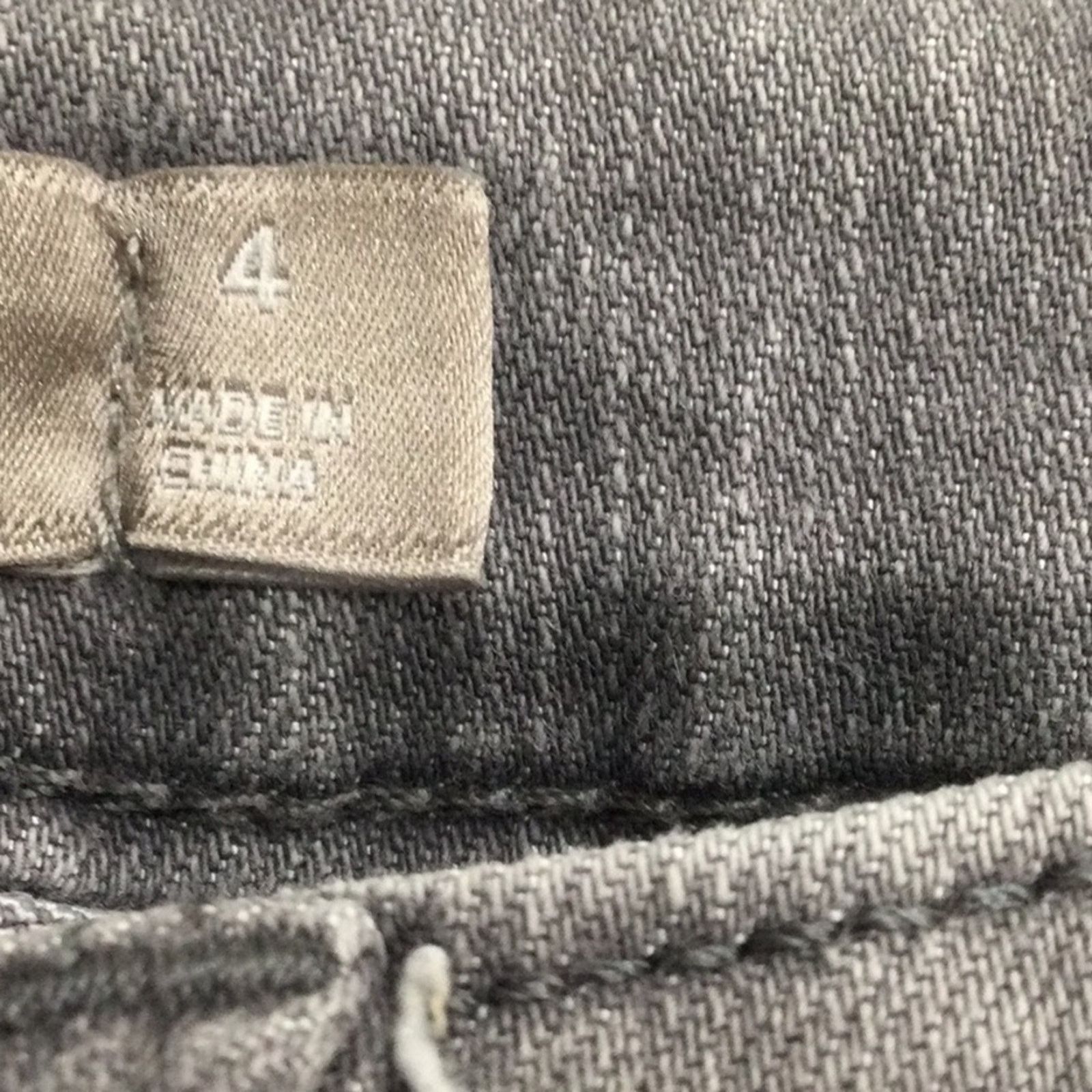 Athleta Athleta Faded Gray Mid Rise 5 Pocket Button/Zip Jegging 4 Size 27" / US 4 / IT 40 - 8 Thumbnail