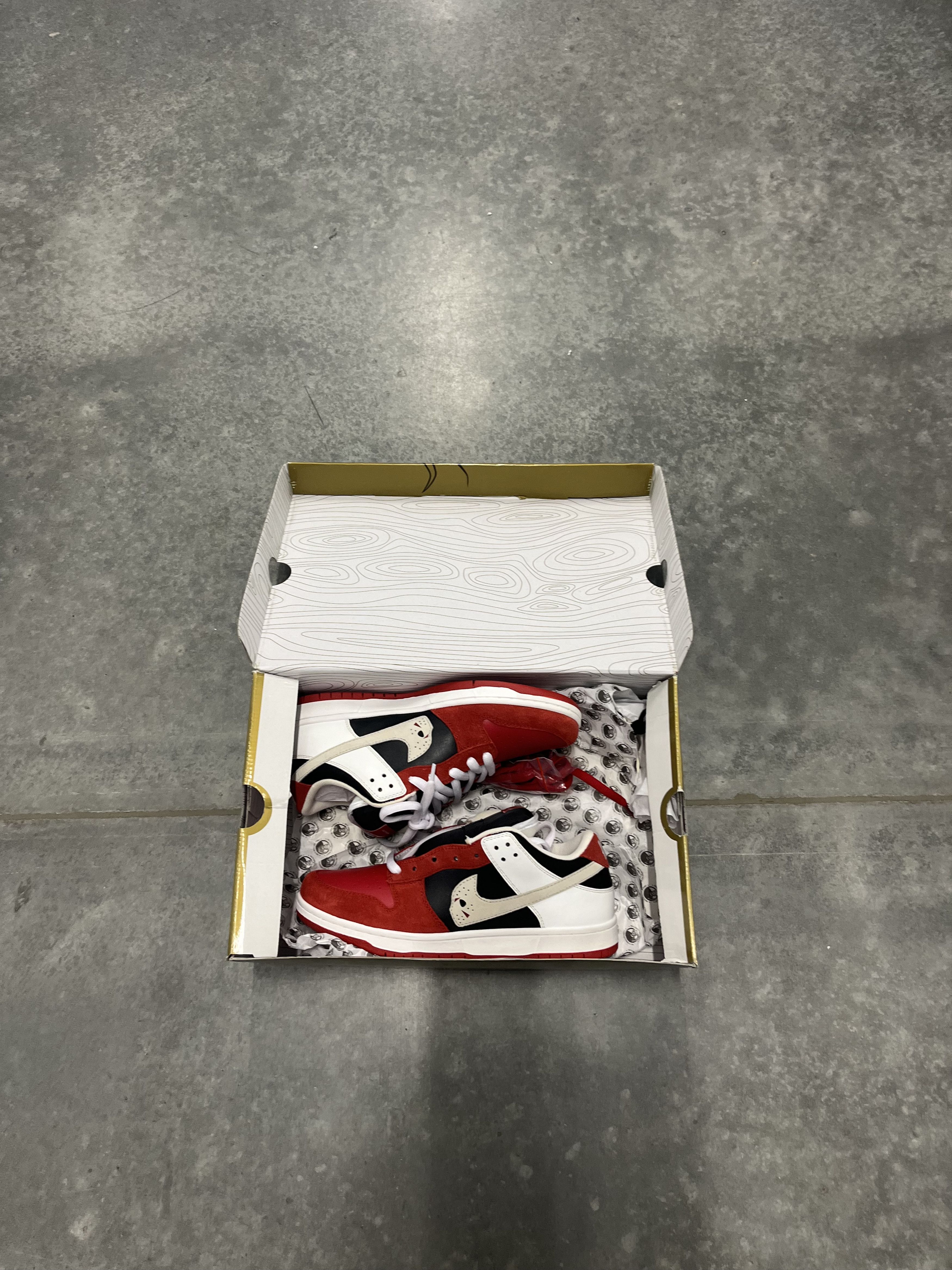 Warren Lotas Warren Lotas Jason SB Dunk Low Red 8.5 Size US 8.5 / EU 41-42 - 8 Thumbnail