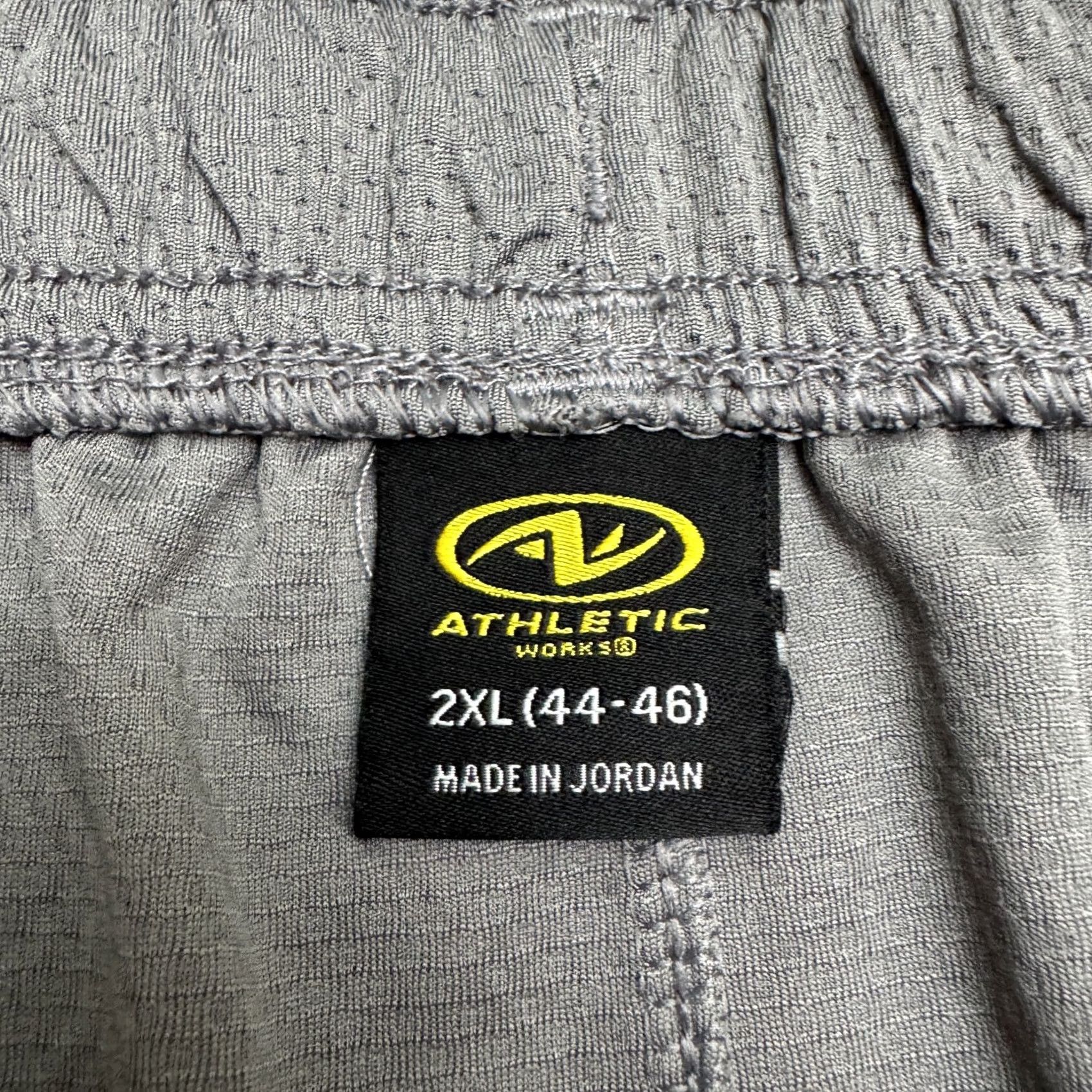 Athletic Works Athletic Works Training Shorts Mens 2XL Dark Gray Elastic Waist Athletic Active Size US 39 - 4 Thumbnail