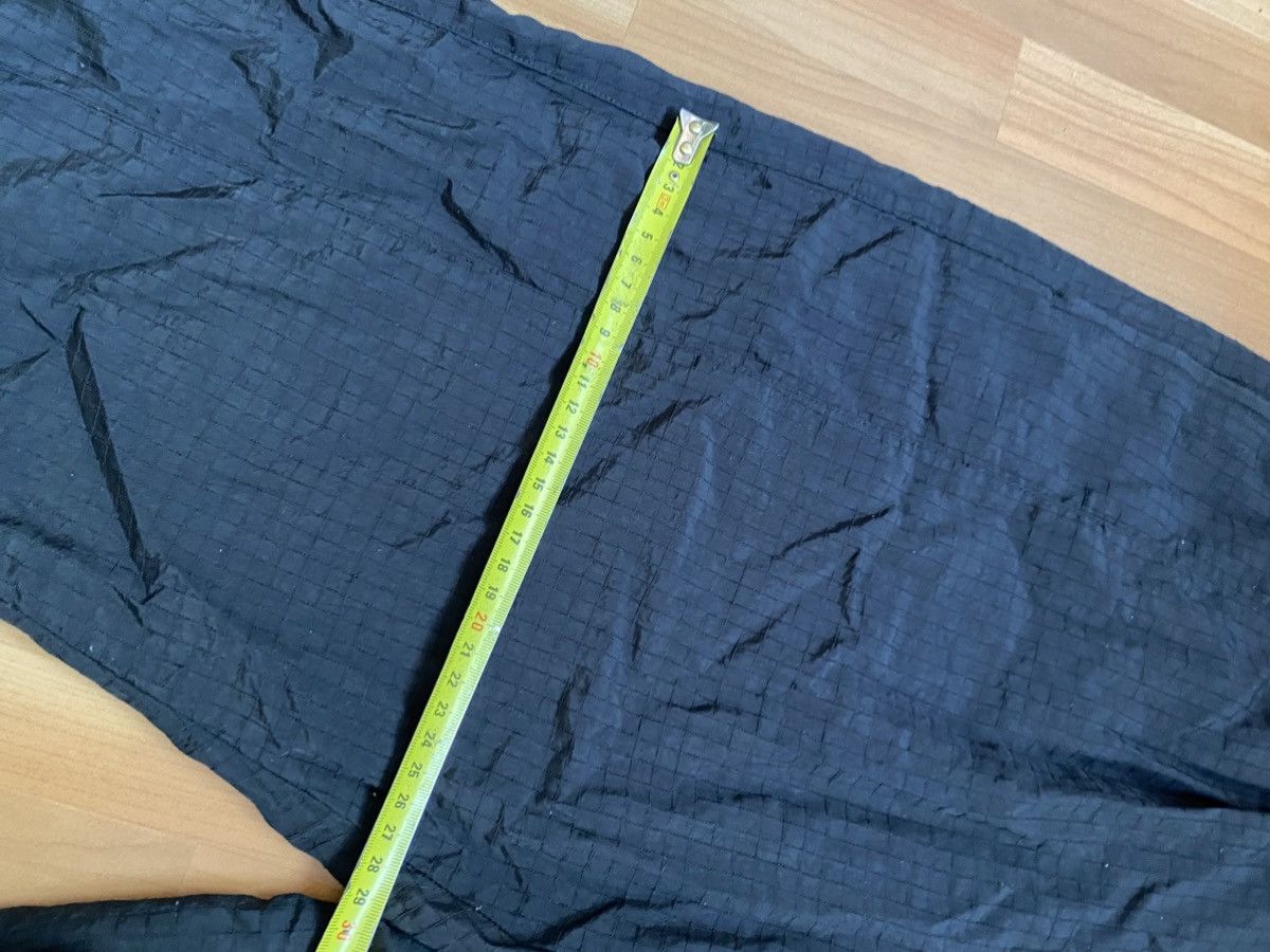 Vintage Vintage Nike sweatpants black nylon Size US 32 / EU 48 - 15 Thumbnail