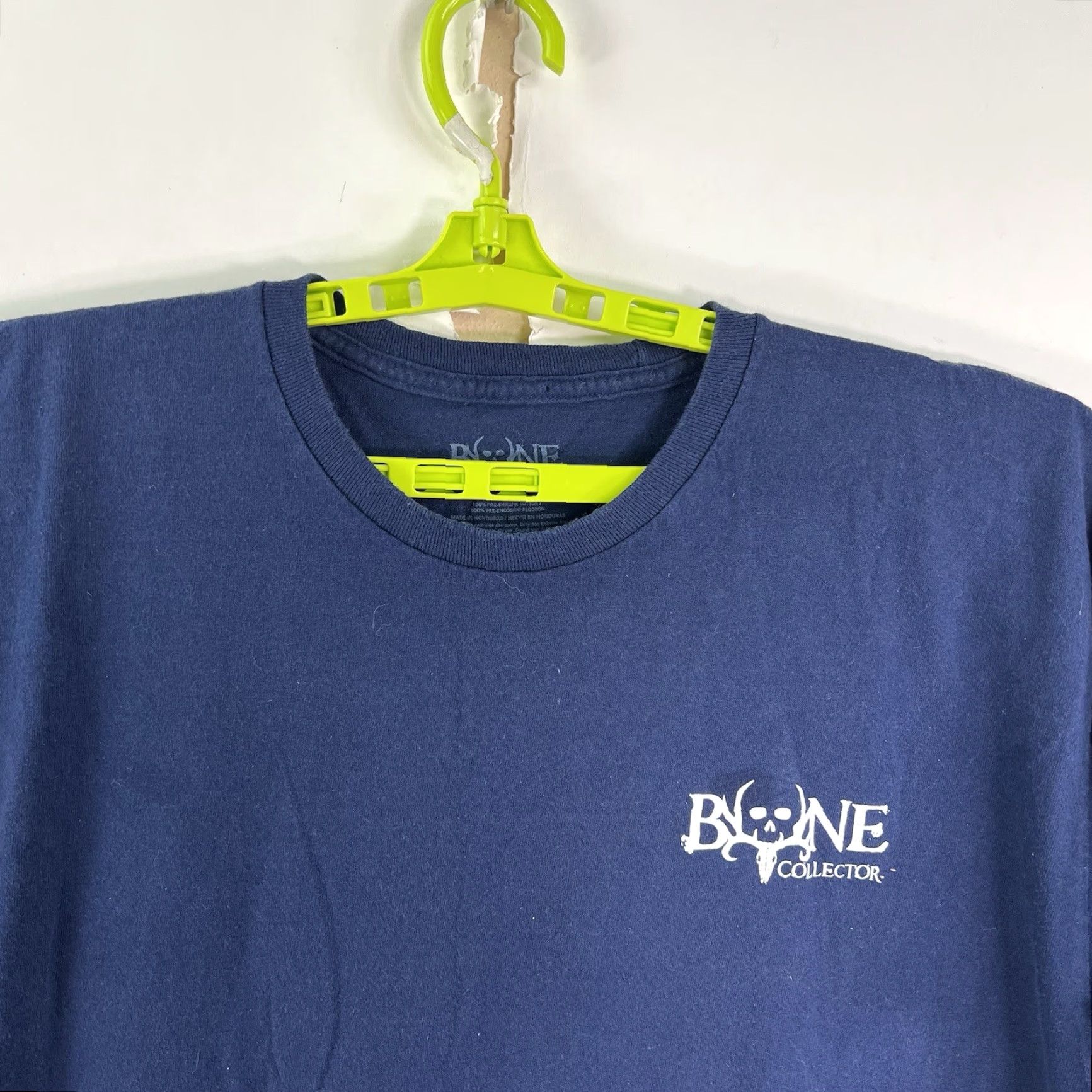 Vintage Bone Collector T-Shirt Shirt Men 2XL Blue Graphic Fishing 2008s Fall Spring Summer Skull Logo Vintage? No Size US XXL / EU 58 / 5 - 4 Thumbnail