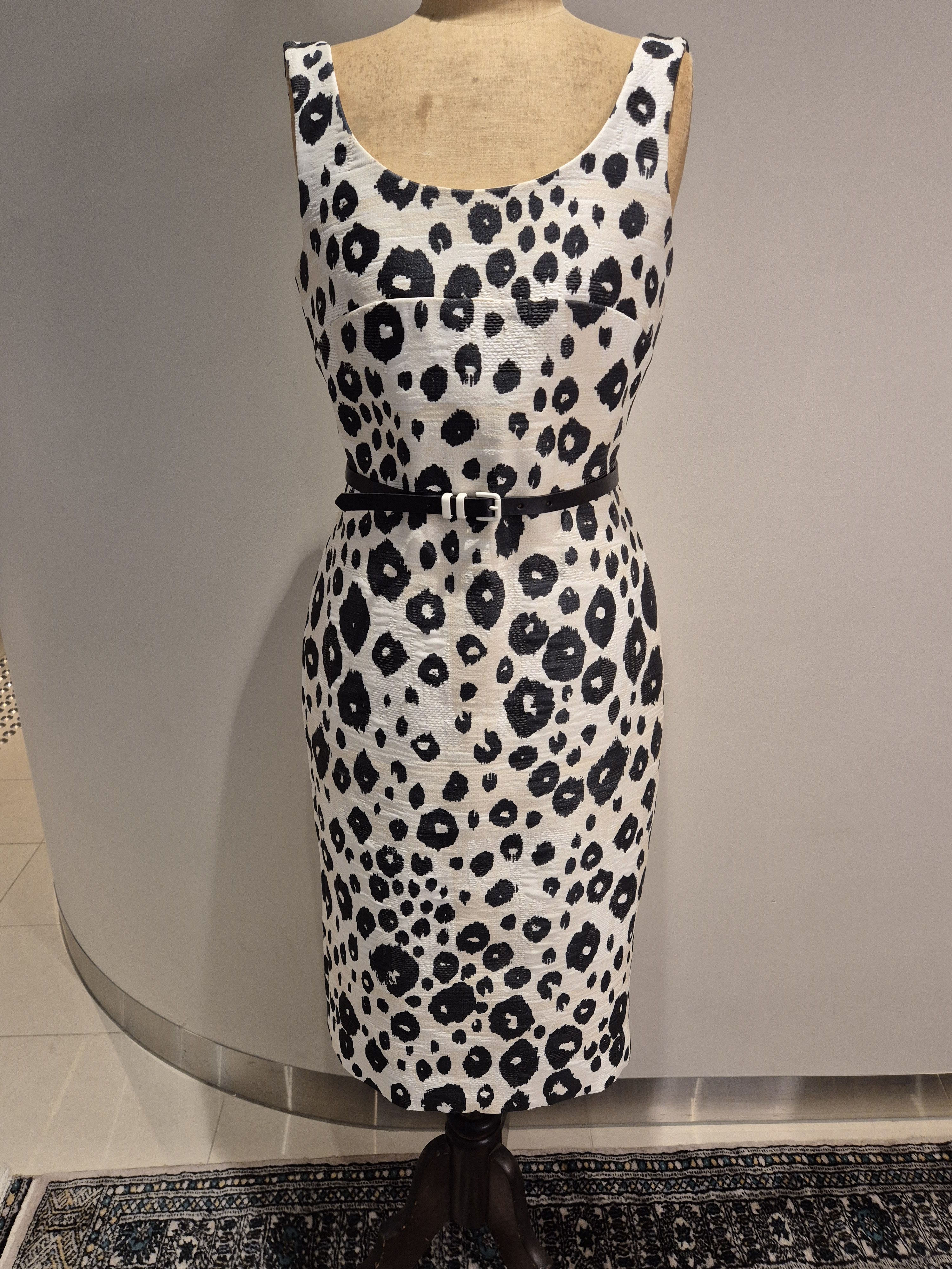 Max Mara Max Mara leopard printed shift dress, with original MM belt Size S / US 4 / IT 40 - 1 Thumbnail