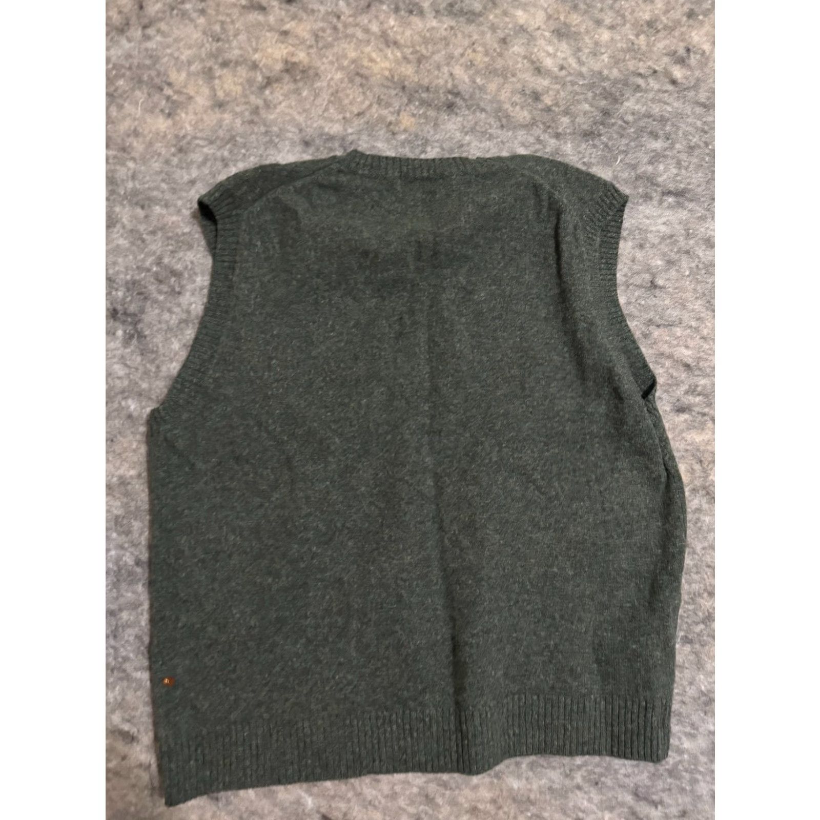 Brooks Brothers Brooks Brothers Sweater Vest Men's Merino Wool Sleeveless Knit V-Neck Green L Regular Size US L / EU 52-54 / 3 - 2 Thumbnail