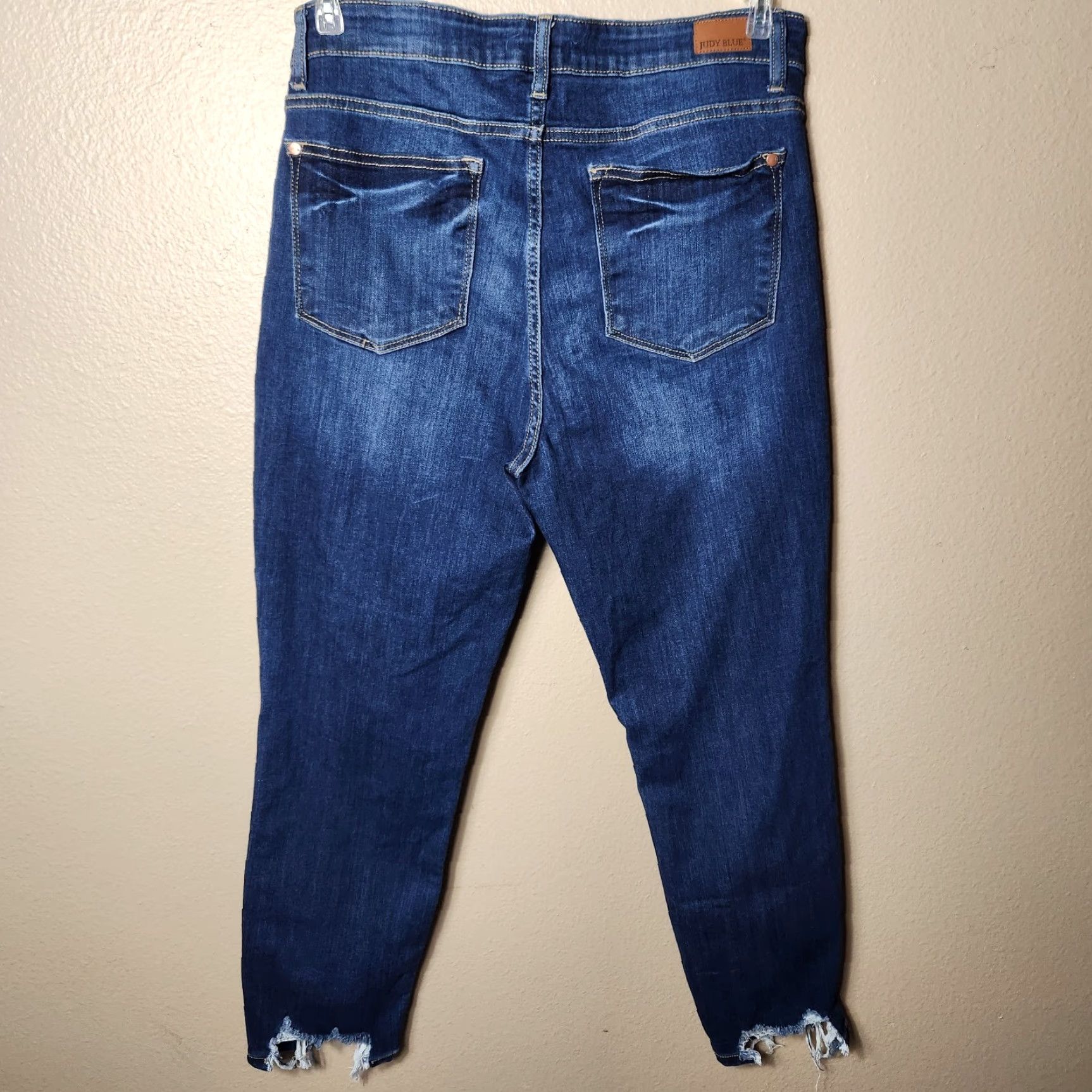 Vintage VINTAGE Judy Blue Huntington Mid Rise Relaxed Fit Dark Wash Chewed Hem Jeans-Size 31 Size 24" / US 00 / IT 34 - 6 Thumbnail