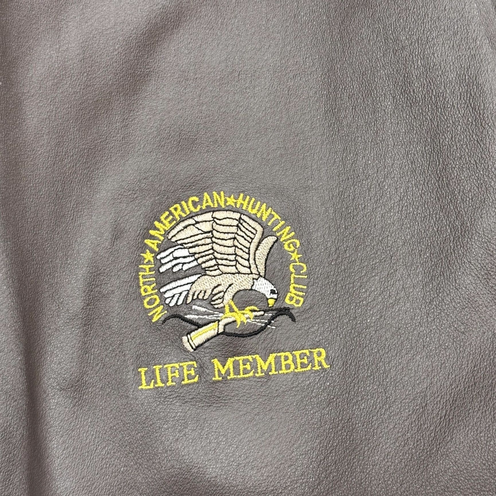 Vintage VINTAGE North American Hunting Club Jacket Men’s XL Brown Leather Bomber Life Member Size US XL / EU 56 / 4 - 3 Thumbnail