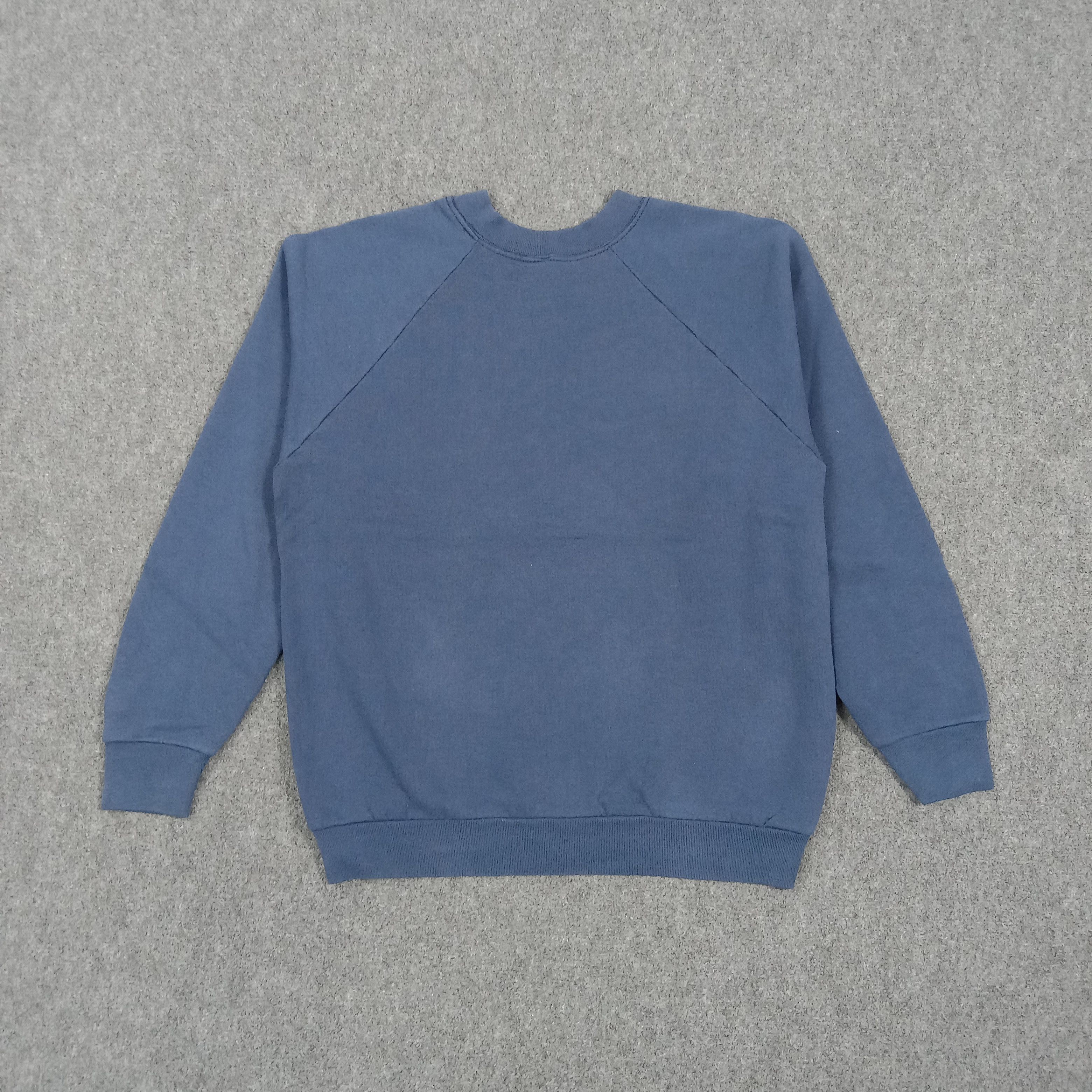 Vintage 90's Cartoon Garfield Punping Iron Sweatshirt C290N14 Size US S / EU 44-46 / 1 - 4 Thumbnail