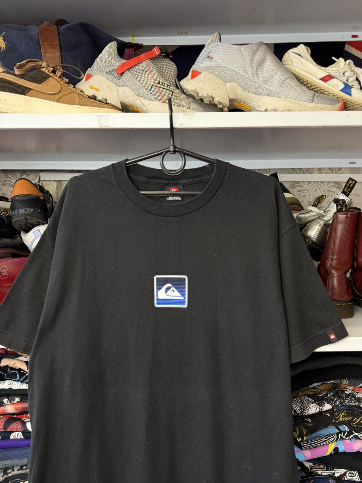 Quiksilver Vintage Quiksilver Big Logo Black T Shirt Y2K Rare Size US L / EU 52-54 / 3 - 2 Thumbnail
