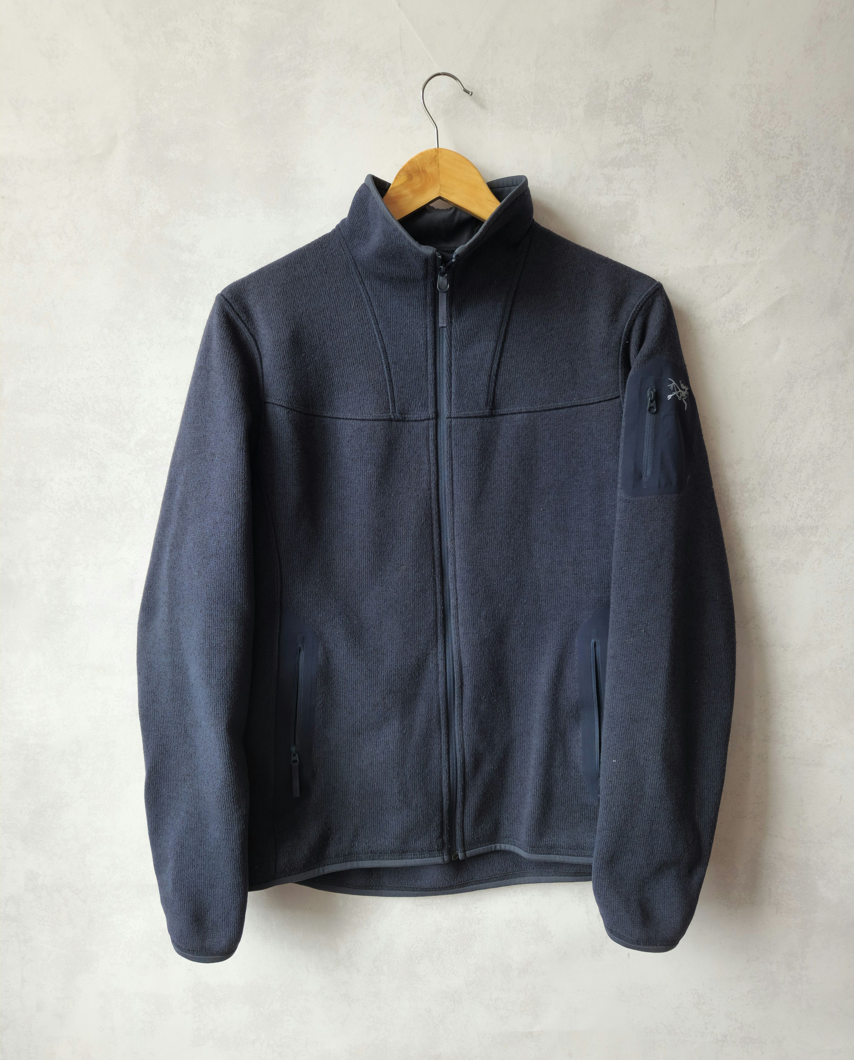Arc'teryx Arcteryx wmns Full zip fleece pocket logo Size L / US 10 / IT 46 - 1 Thumbnail