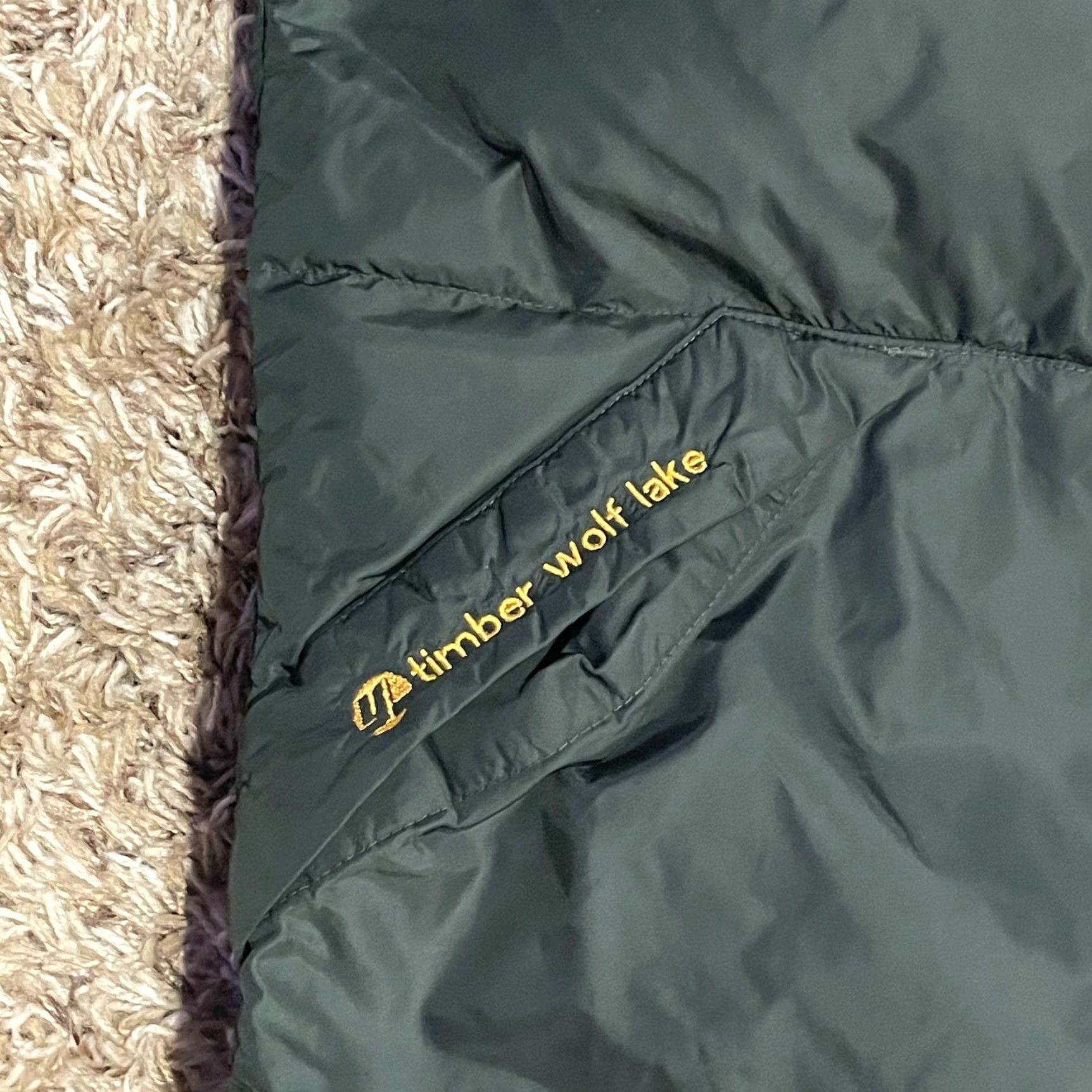 Vintage Woolrich Down Vest Mens S Puffer Jacket Nylon Green Timber Wolf Lake Outdoor Size US S / EU 44-46 / 1 - 2 Thumbnail
