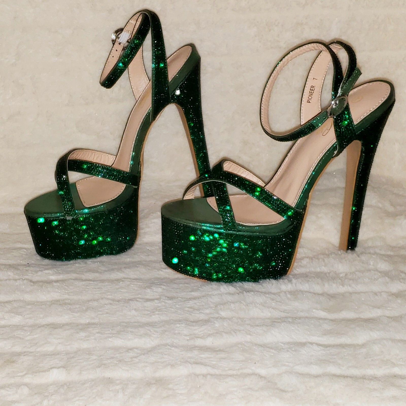 Other Bejeweled Emerald Green Sparkling Rhinestone Platform 6.5" H Size US 10 / IT 40 - 9 Thumbnail
