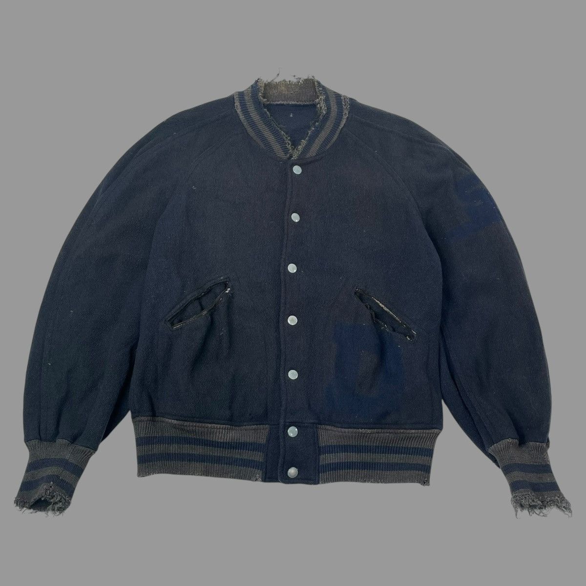 Vintage Vintage 1950s faded varsity jacket Size US M / EU 48-50 / 2 - 1 Thumbnail