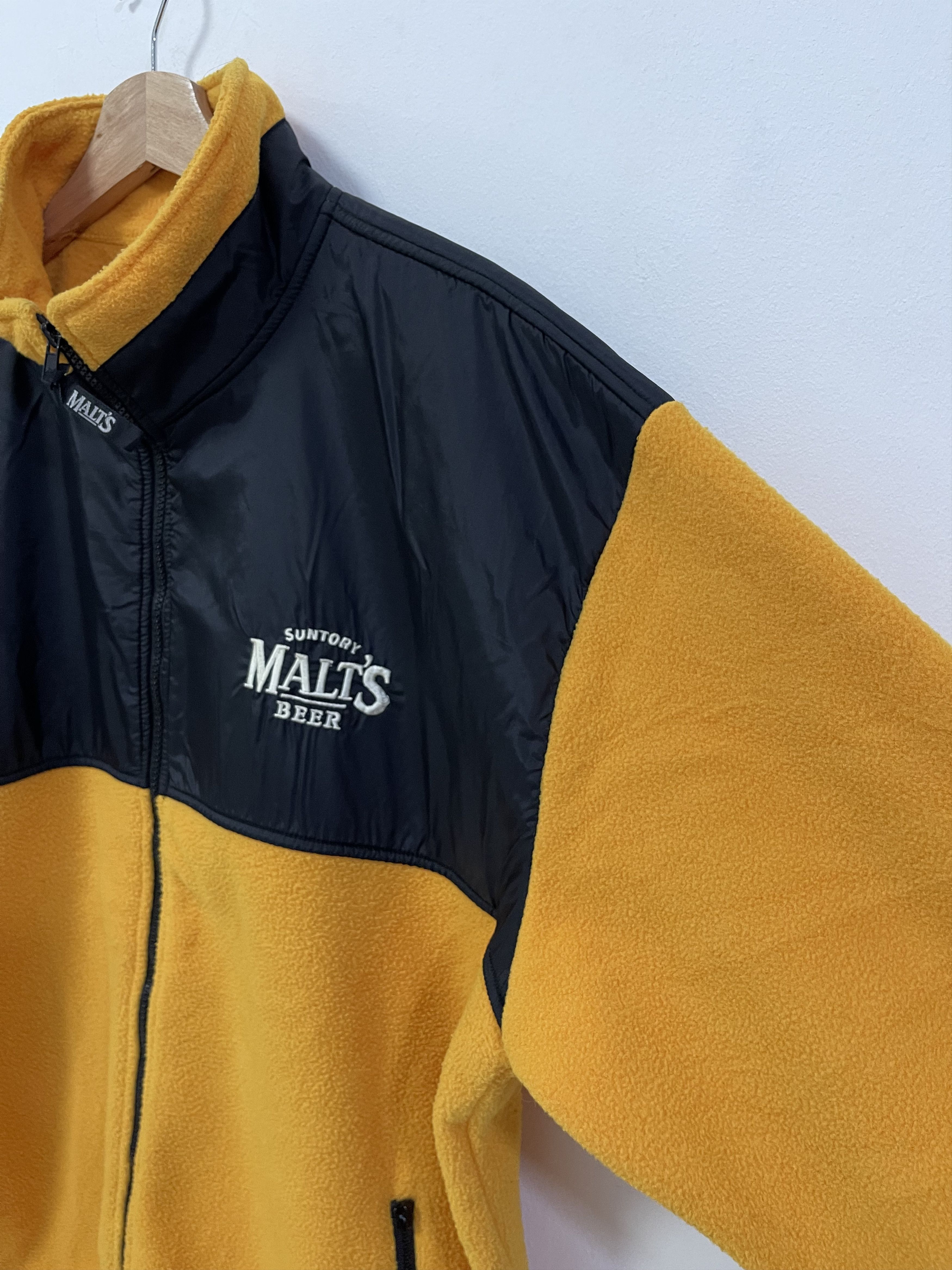 Japanese Brand × Vintage Vintage Suntory Malts Beer Embroidery Two Tone Fleece Zipper Size US L / EU 52-54 / 3 - 4 Thumbnail