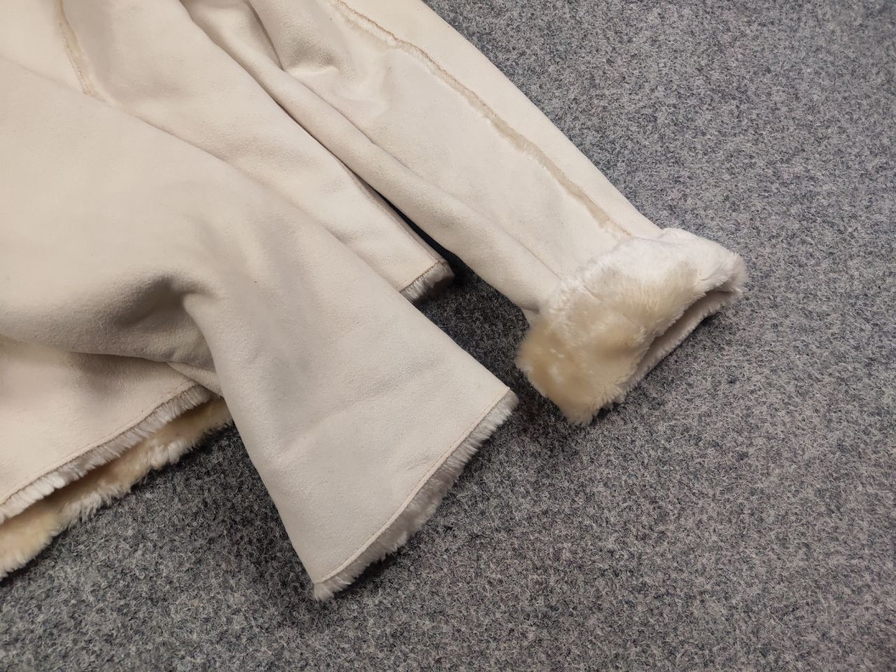 If Six Was Nine VTG Avant Garde If Six Was Nine Style Fur Beige Jacket Size XS / US 0-2 / IT 36-38 - 11 Thumbnail