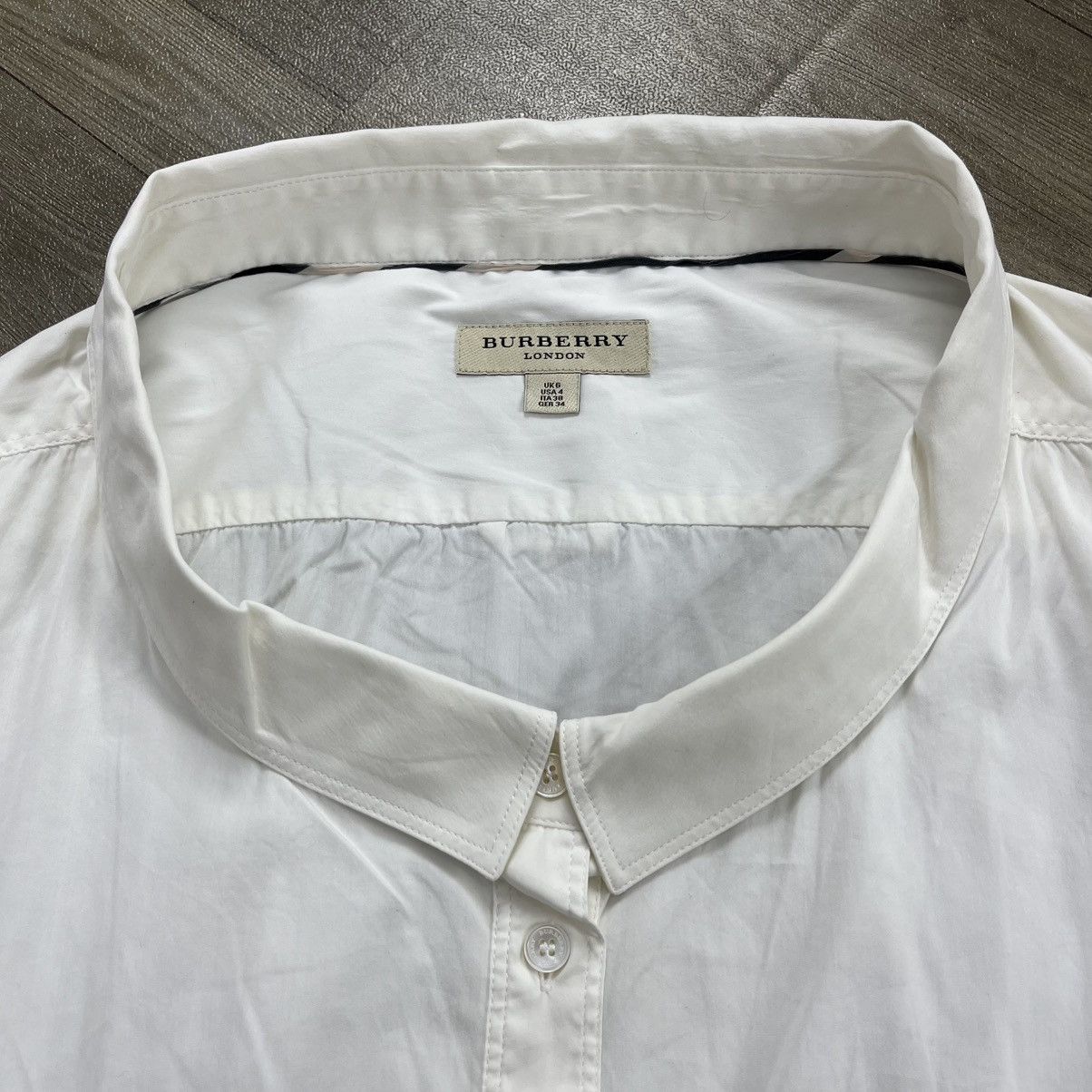 Burberry Burberry London Nova Check White Collared Long Sleeve Shirt Size XS / US 0-2 / IT 36-38 - 3 Thumbnail