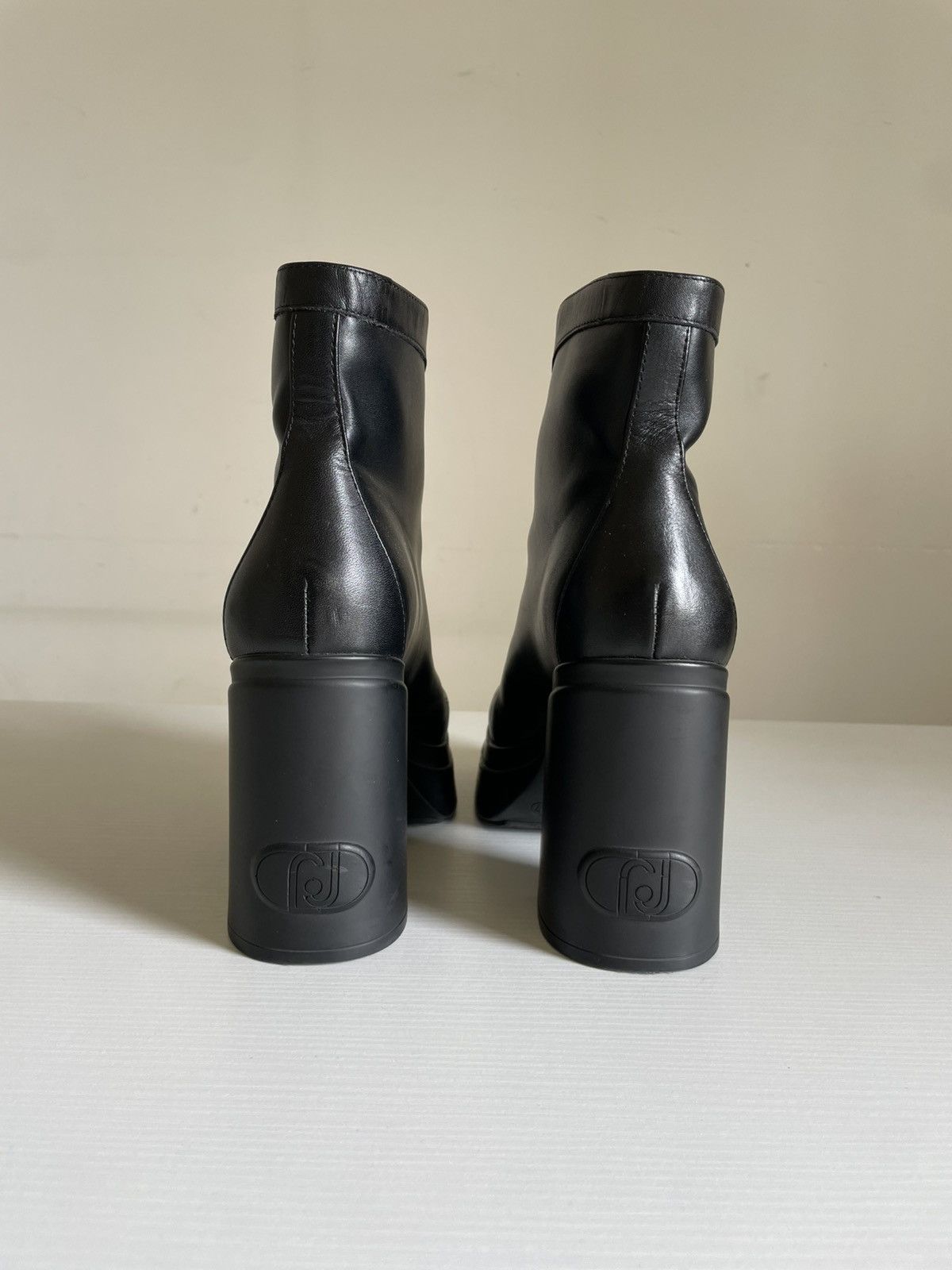 Liu Jo Liu No Ankle Boots Size US 7 / IT 37 - 4 Thumbnail