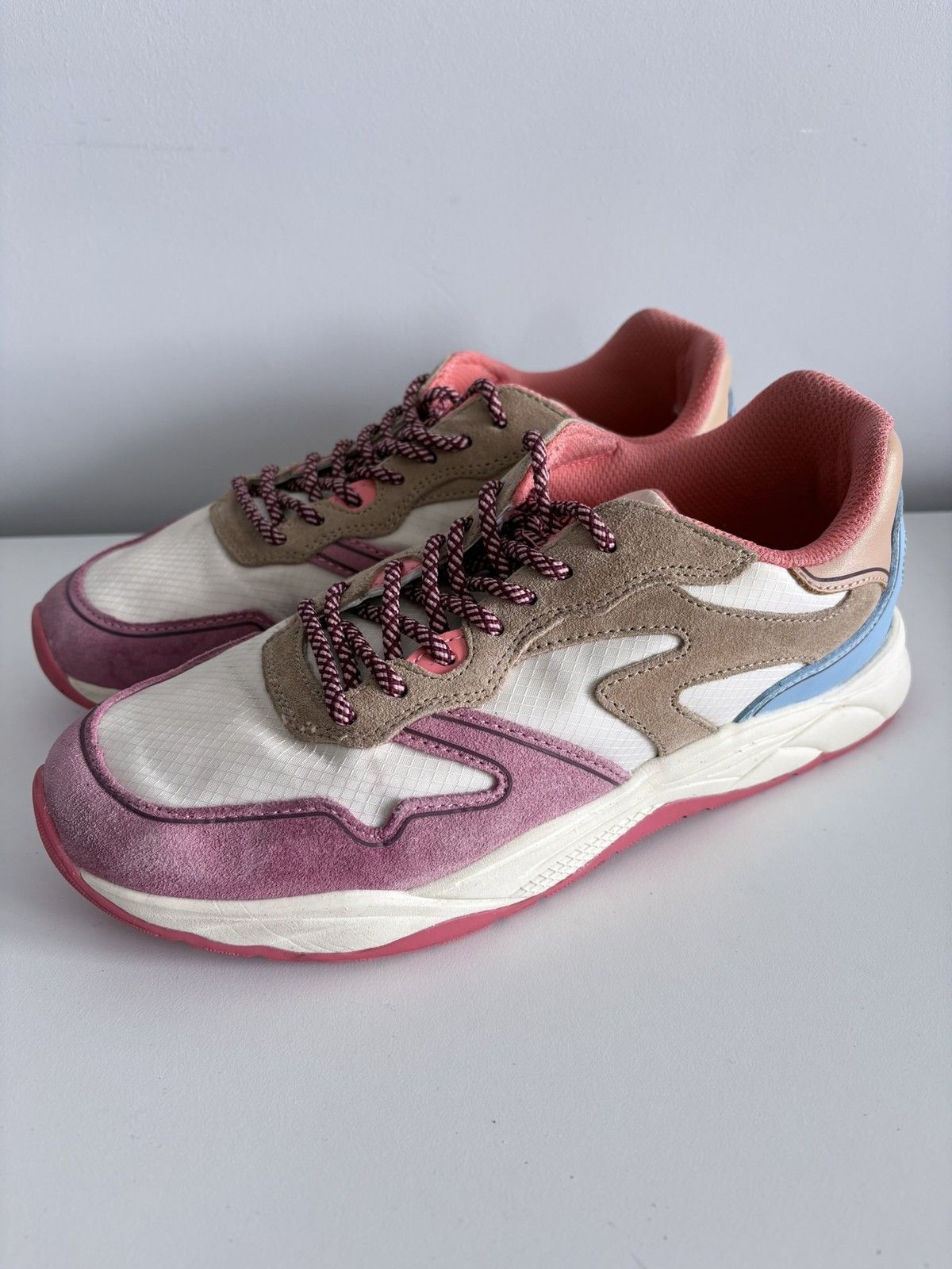 Scotch & Soda Scotch & Soda women's sports sneakers Celest 2.0 colour 40 Size US 10 / IT 40 - 1 Thumbnail