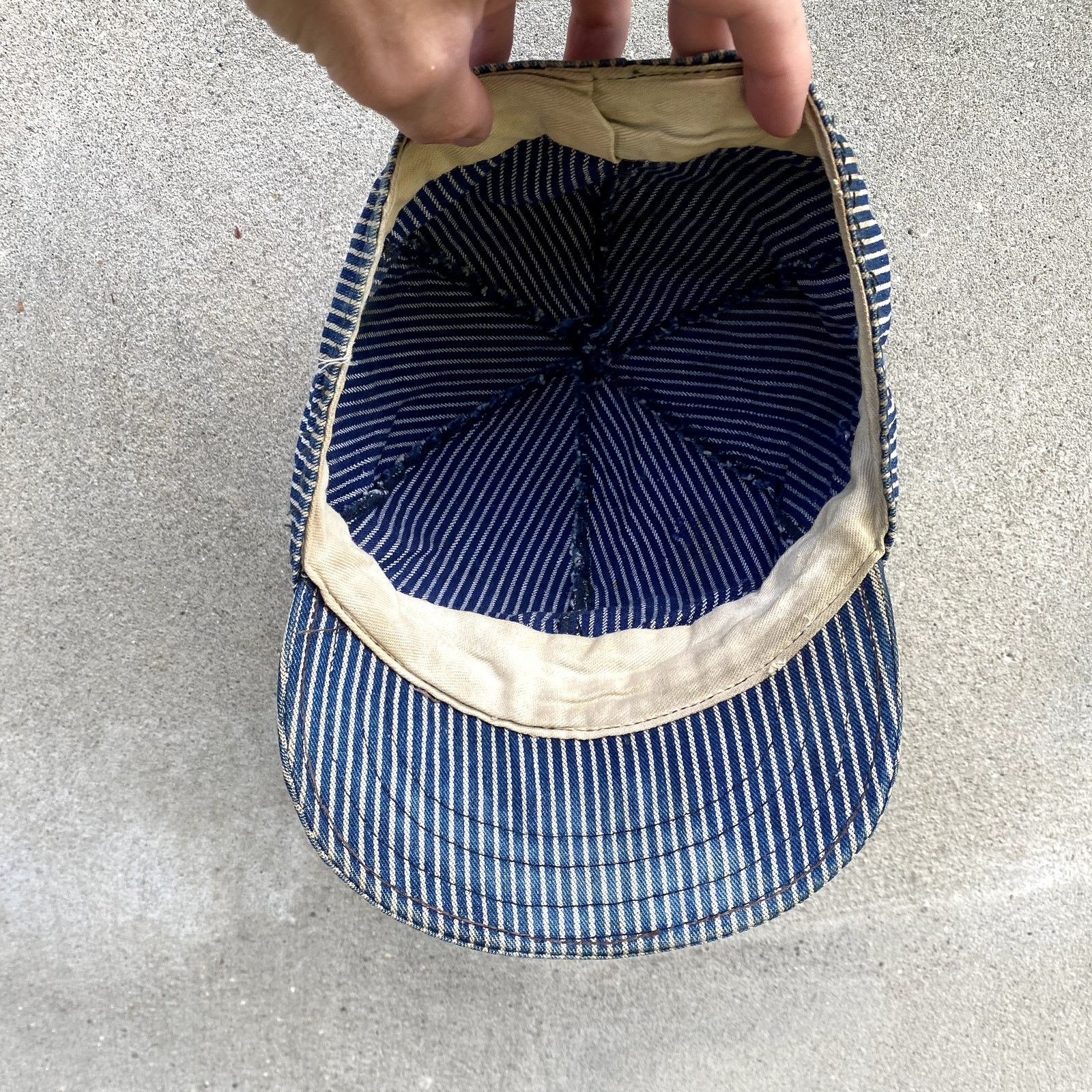 Vintage Oshkosh 50s Hickory Stripe Railroad Work Cap in Blue, Men's — image 5 of 6