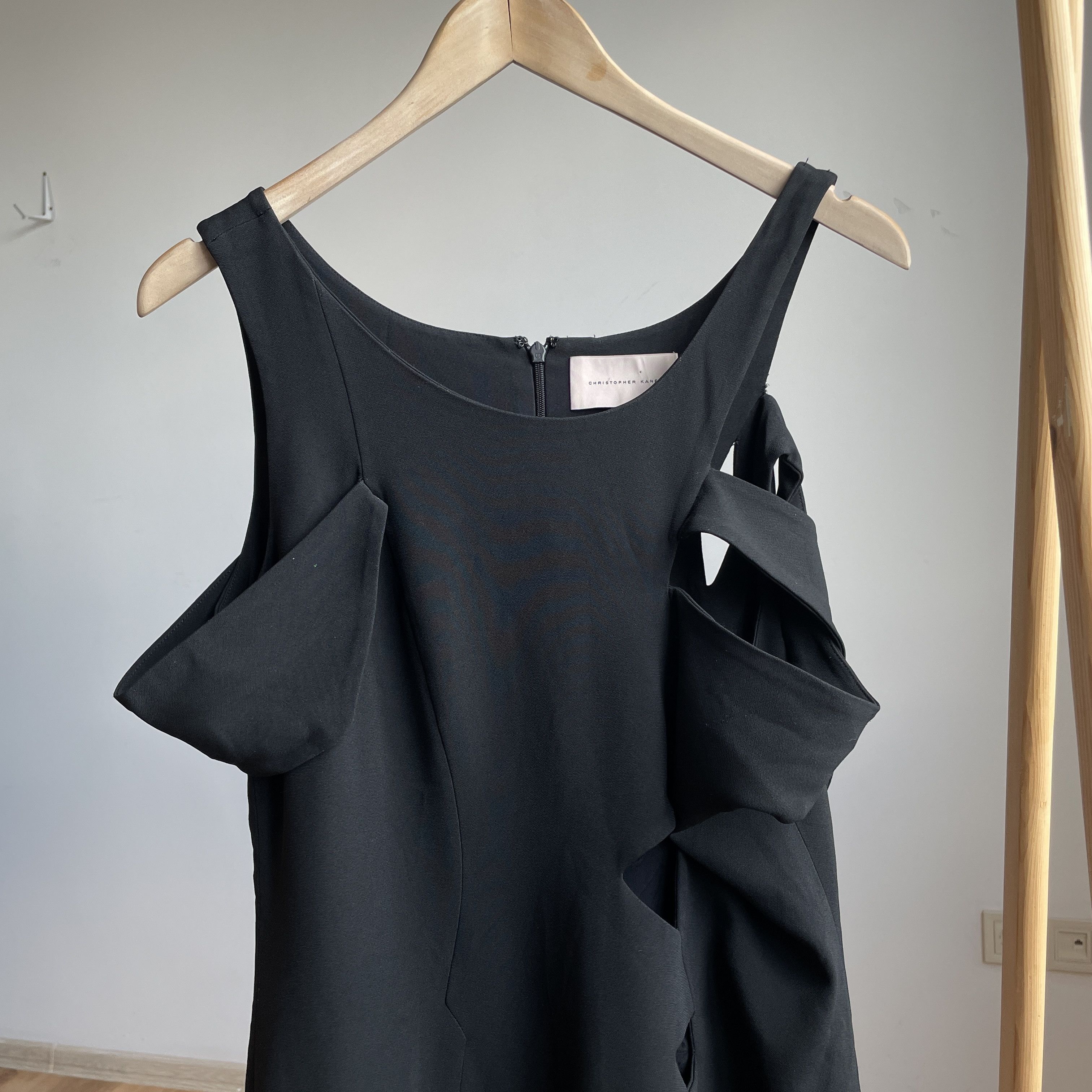 Christopher Kane Christopher Kane SS16 Runway Crash and Repair Cut Out Dress Size L / US 10 / IT 46 - 5 Thumbnail