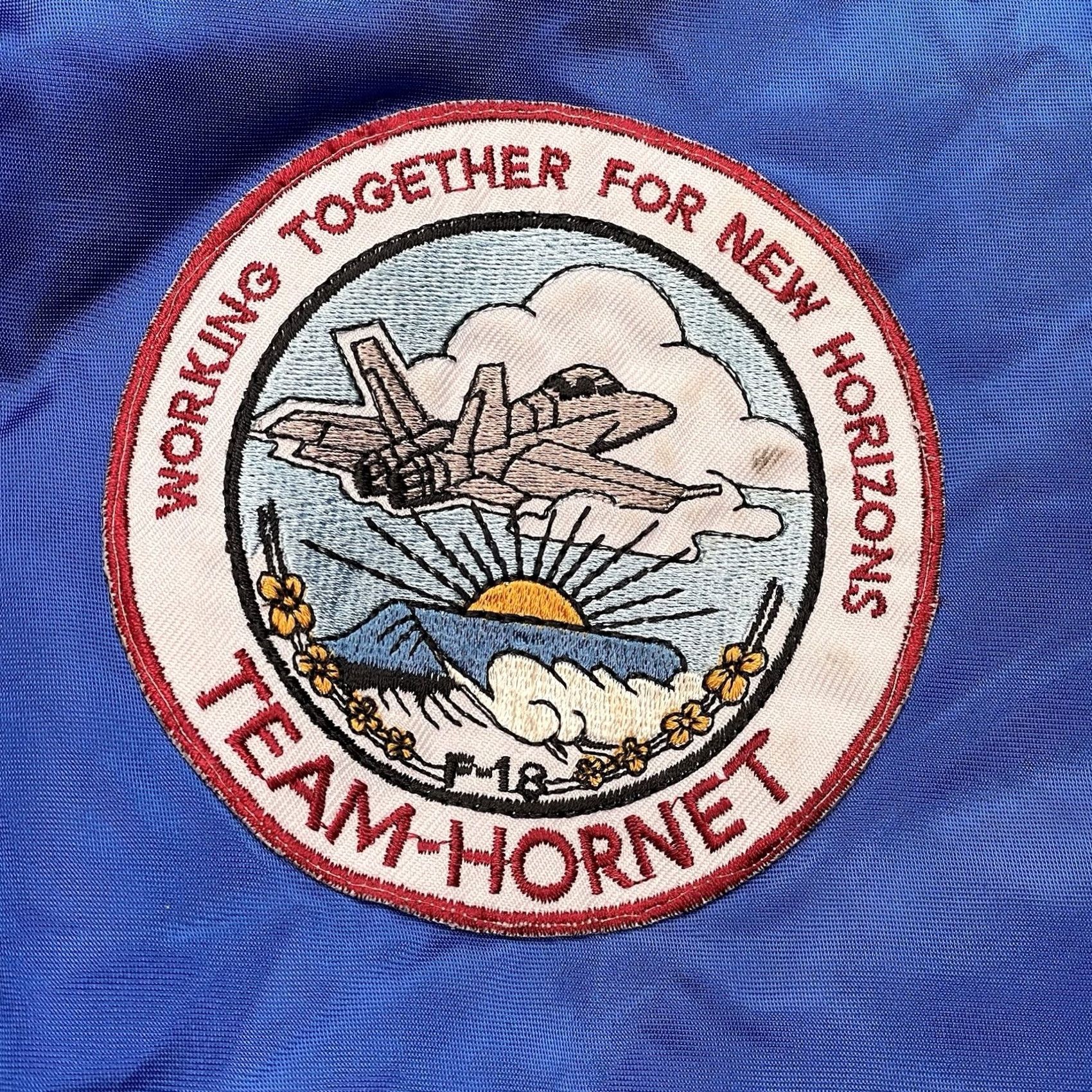 Vintage VINTAGE F-18 Super Hornet bomber jacket Mens XL Blue Polyester Jacket USA Boeing Northrop Clasic sports Size US XL / EU 56 / 4 - 3 Thumbnail