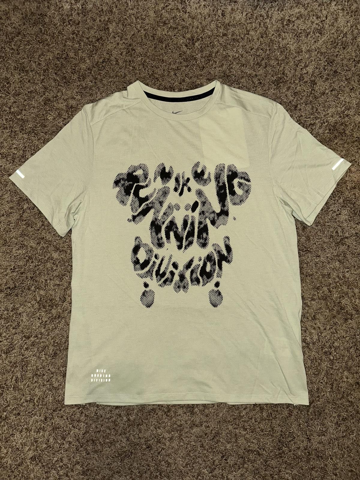 Nike Nike Rise 365 Running Division Men's Dri-FIT Short-Sleeve Running Top Size US M / EU 48-50 / 2 - 1 Thumbnail