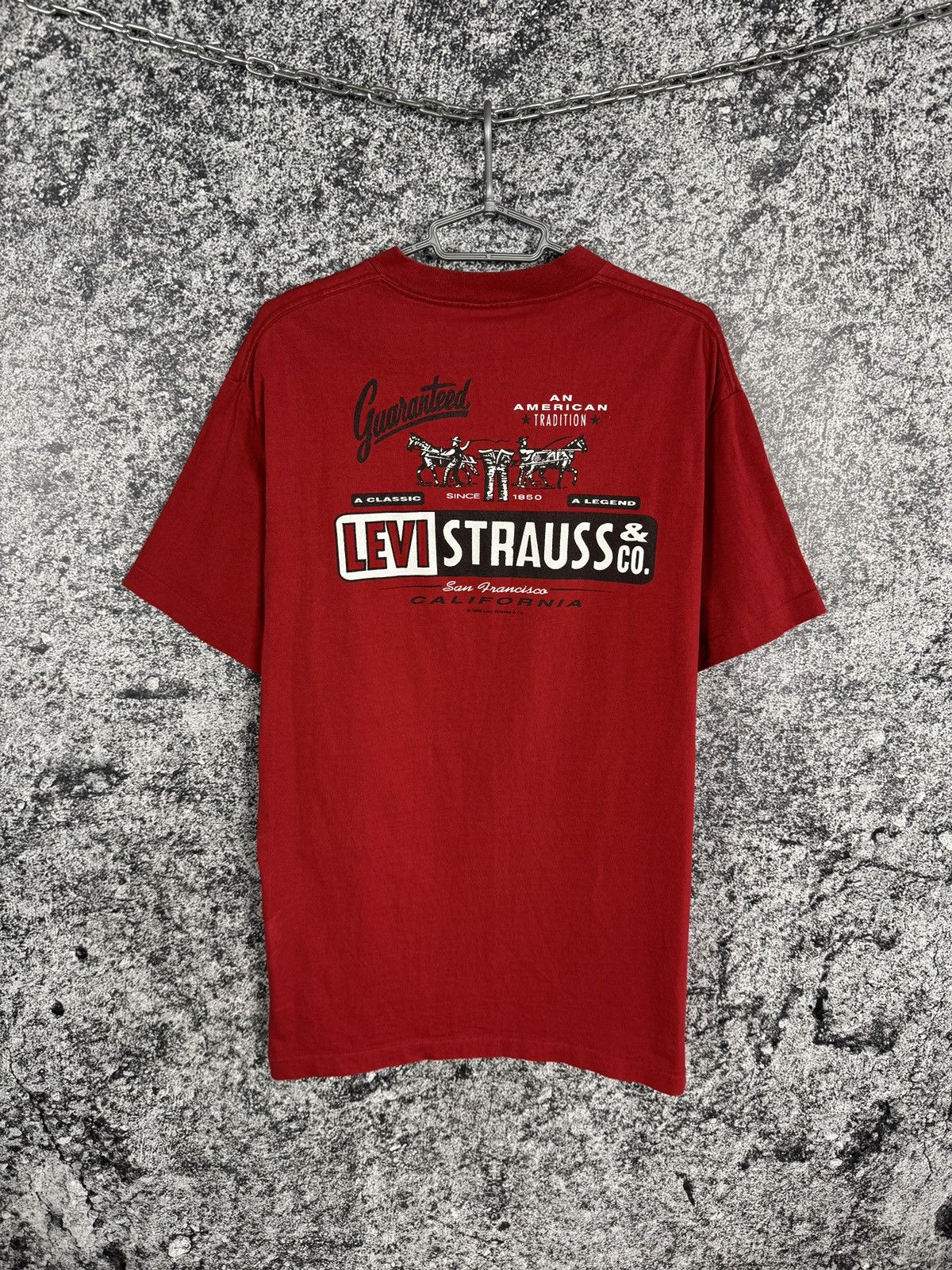 Levi's Rare Levis Vintage T-Shirt 1993 LeviStrauss 90s USA Size XL Size US XL / EU 56 / 4 - 10 Thumbnail