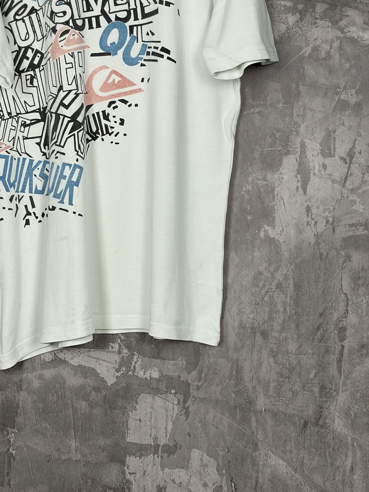 Quicksilver × Quiksilver × Vintage Vintage Quiksilver Y2K Crazy Spell Out Logo Surf T shirt Size US L / EU 52-54 / 3 - 6 Thumbnail