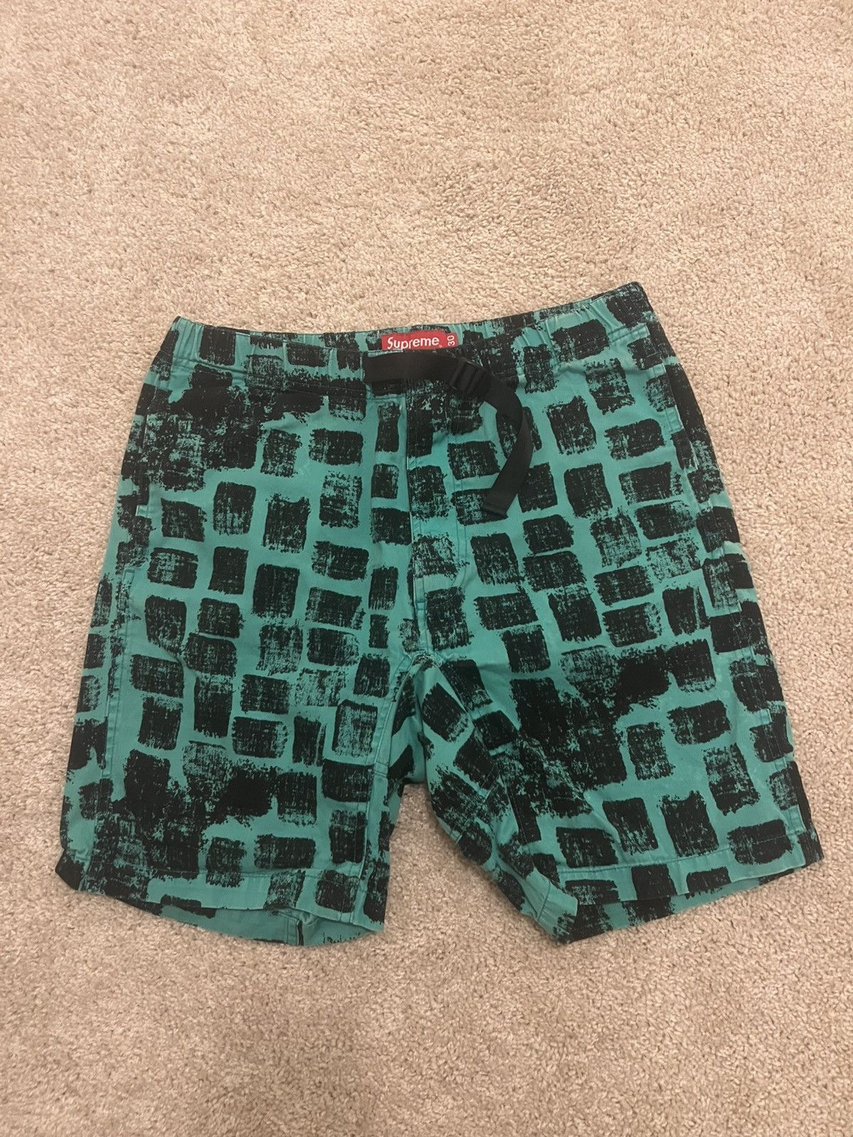 Supreme Supreme 2014 block print belted shorts Size US 30 / EU 46 - 1 Thumbnail