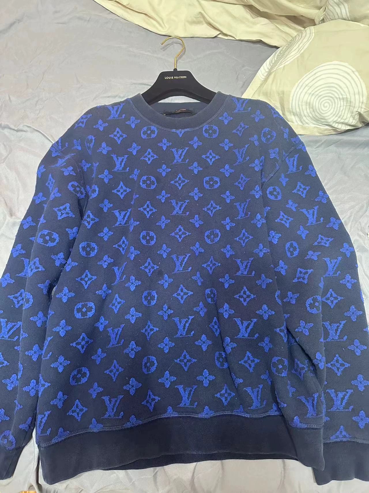 Louis Vuitton LV Authentic Sweatshirt Size M / US 6-8 / IT 42-44 - 1 Thumbnail