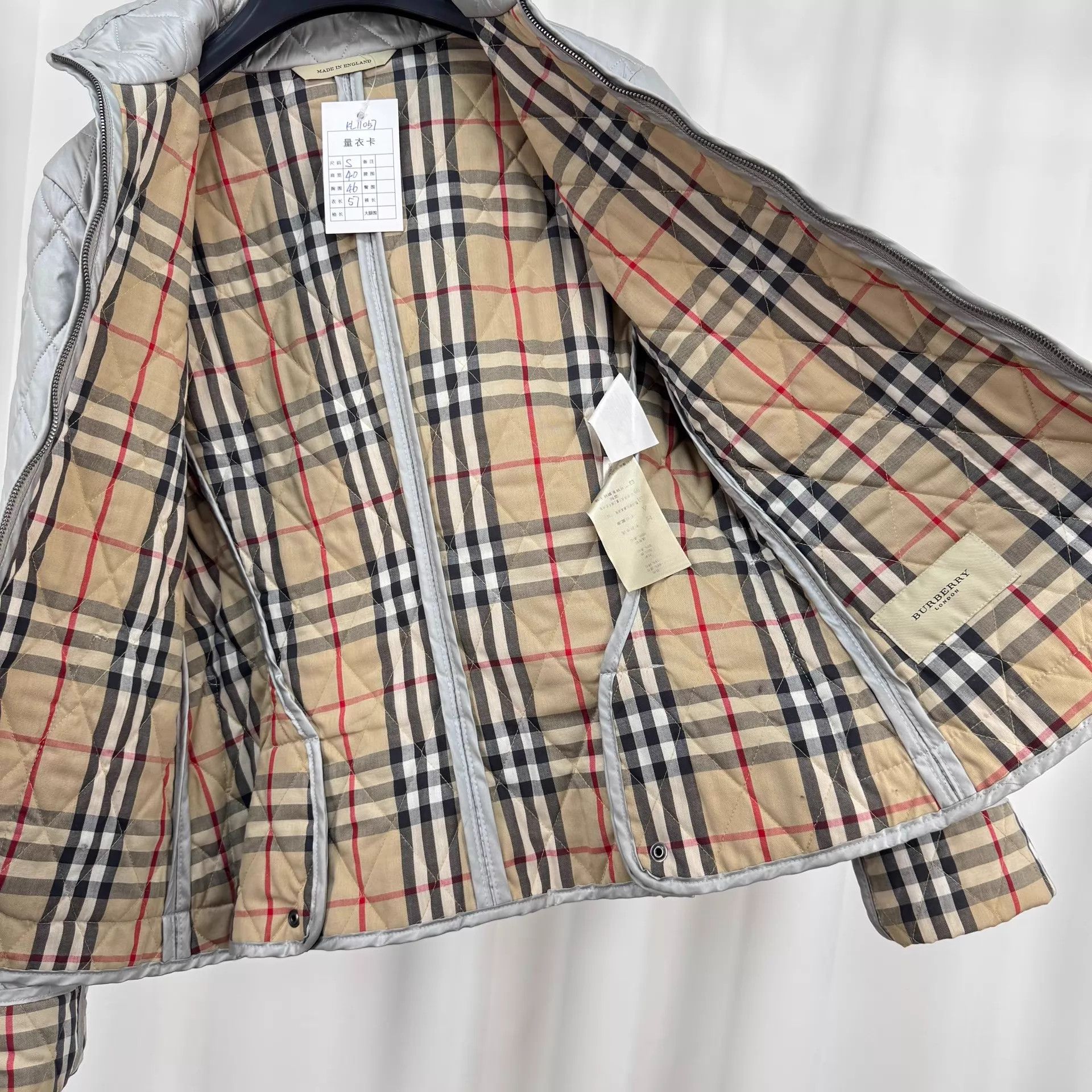 Burberry Burberry check-lined quilted jacket size S 98 new Size S / US 4 / IT 40 - 6 Thumbnail
