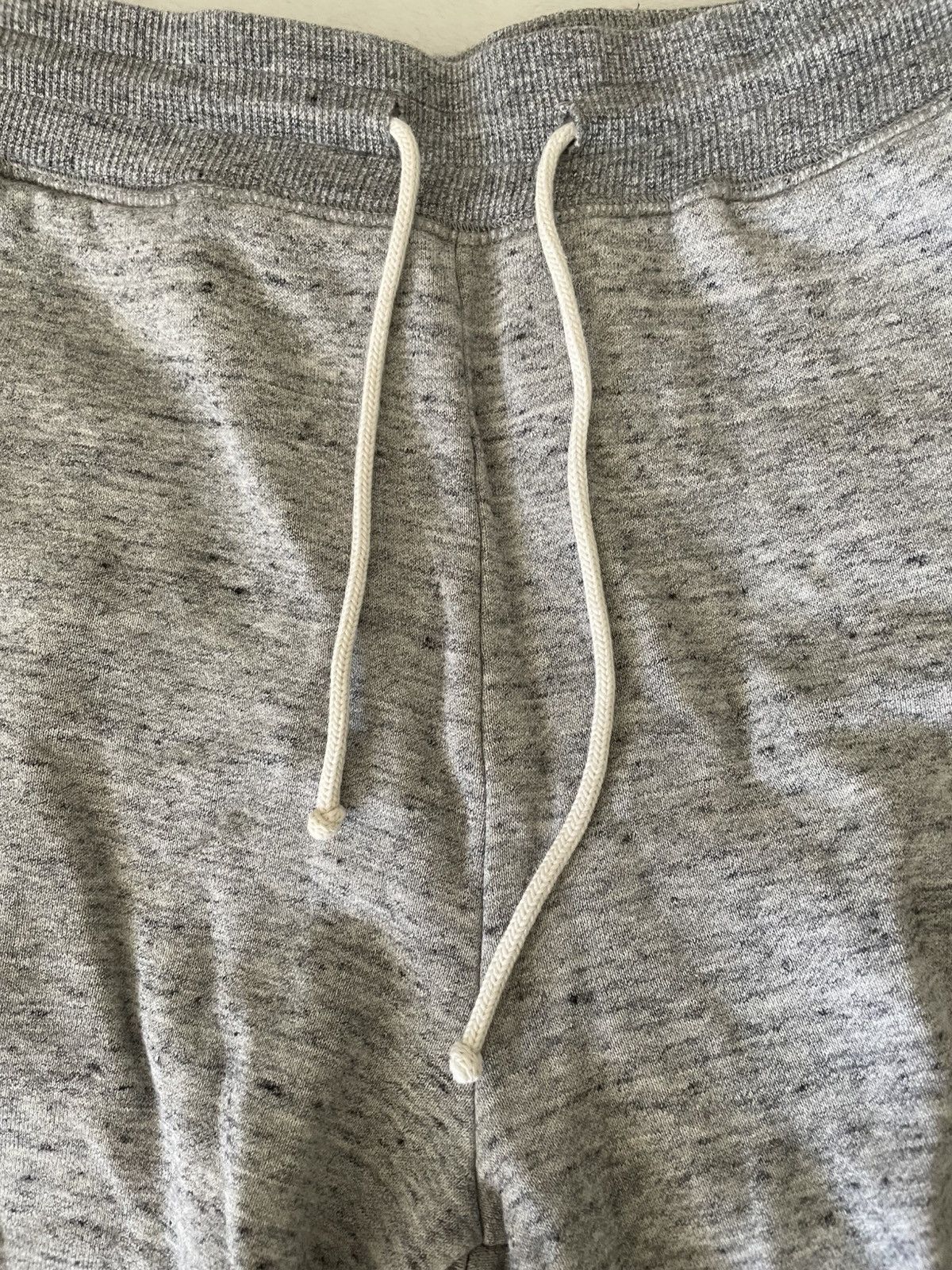 John Elliott John Elliott Sweat Shorts Size US 28 / EU 44 - 2 Thumbnail