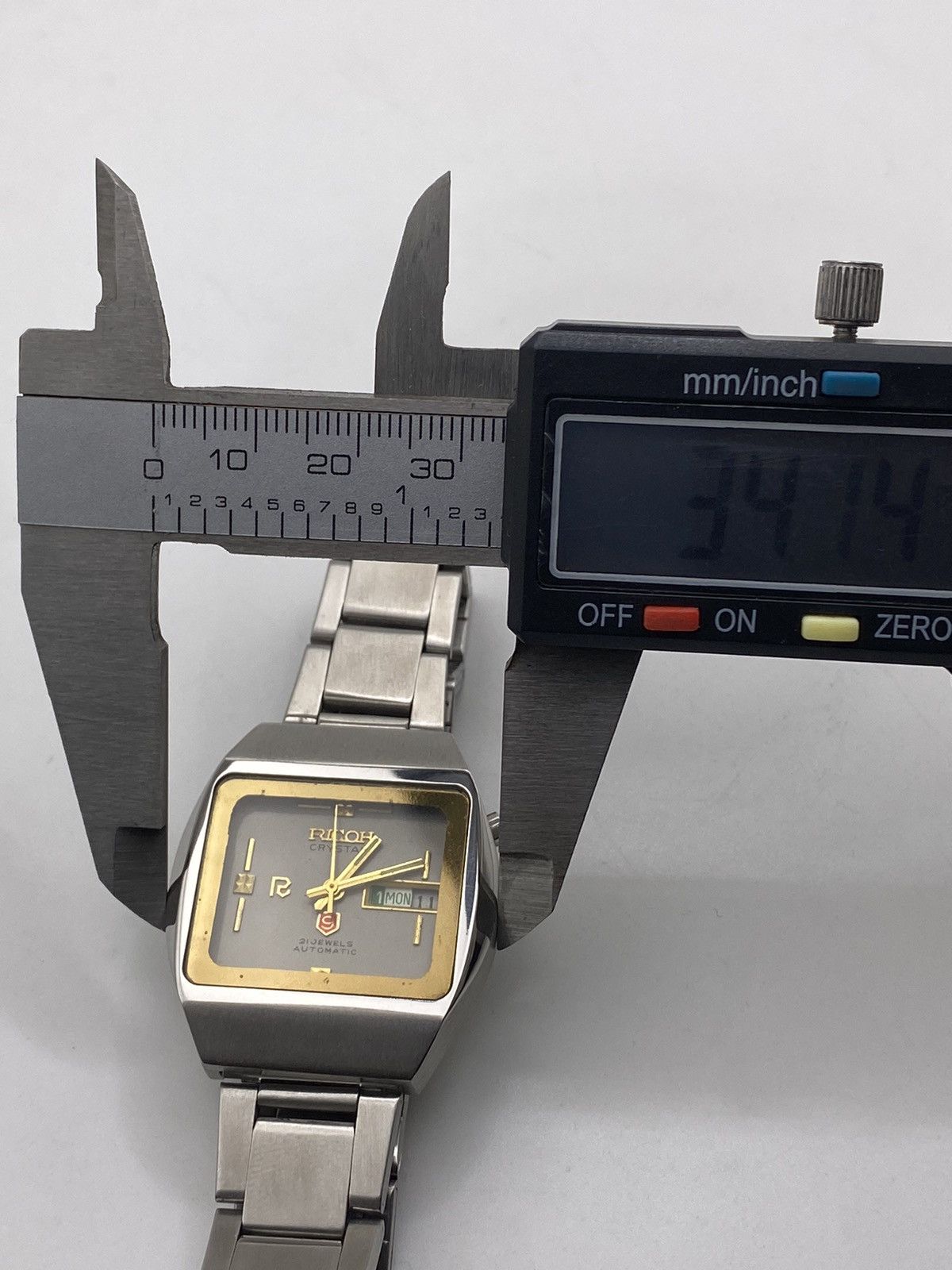 Vintage Ricoh Automatic Vintage Men’s Watch – Gray Dial – 34mm Size 34 - 7 Thumbnail