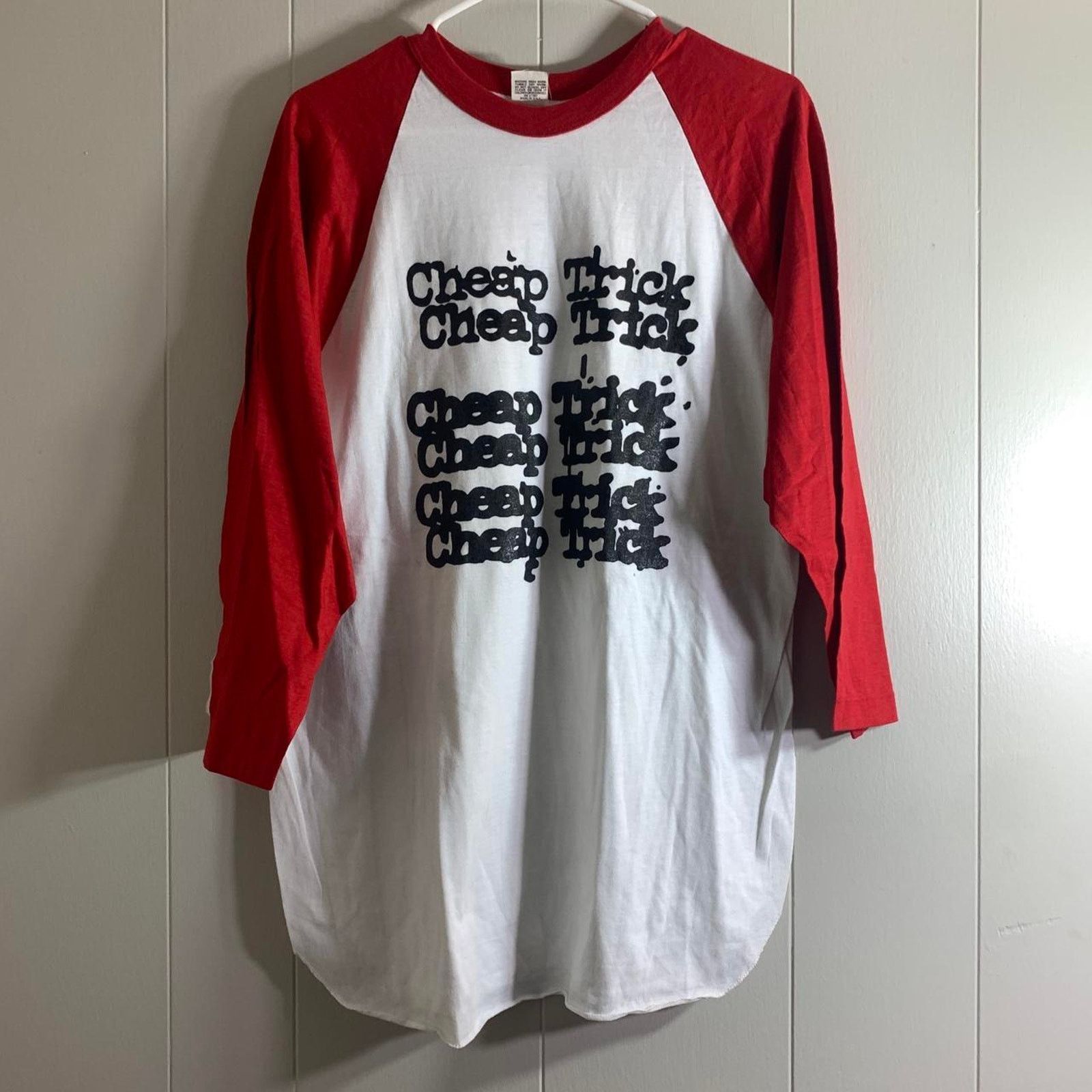Vintage vintage 70’s CHEAP TRICK single stitch baseball tee shirt L Size US L / EU 52-54 / 3 - 2 Thumbnail