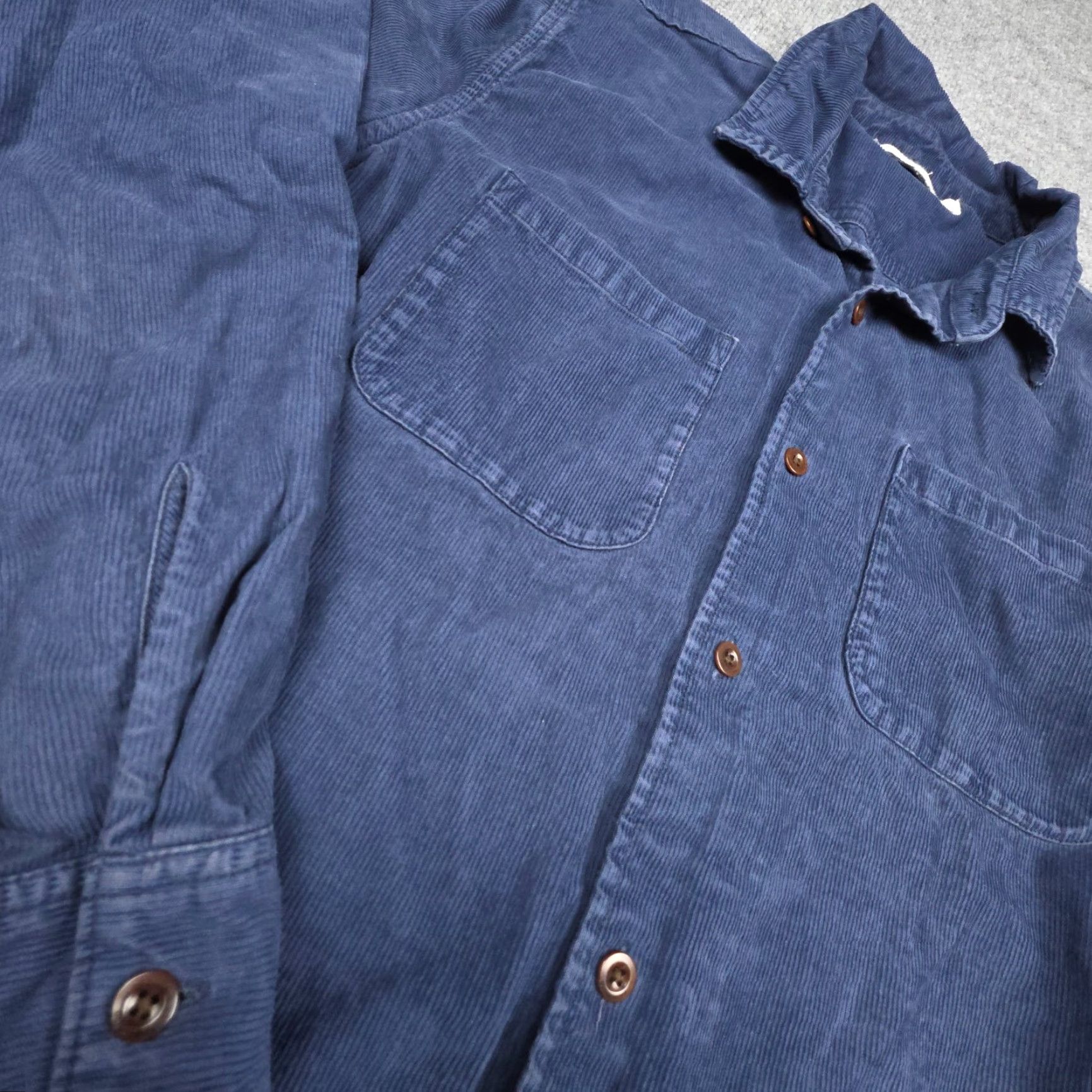 Outerknown Outerknown Shirt Mens Medium Blue Corduroy Button Up Organic Cotton Pockets Shirt Size US M / EU 48-50 / 2 - 2 Thumbnail