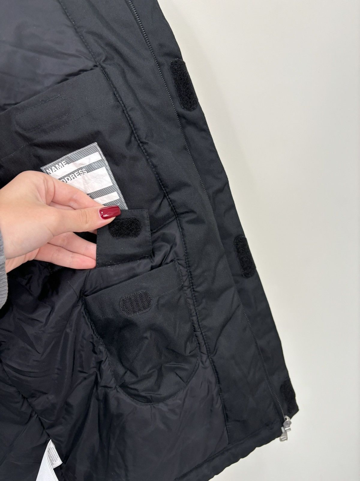 Nike Vintage Nike Big Swoosh Logo Black Hype Down Puffer Jacket Size US S / EU 44-46 / 1 - 15 Thumbnail