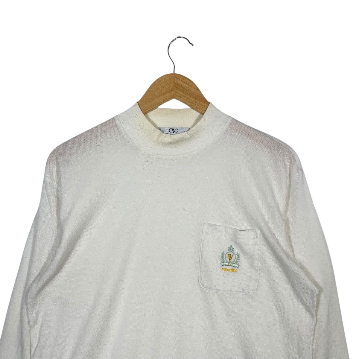 Valentino Vintage Valentino Mock Neck Pocket Long Sleeve Tee White Size US L / EU 52-54 / 3 - 2 Thumbnail