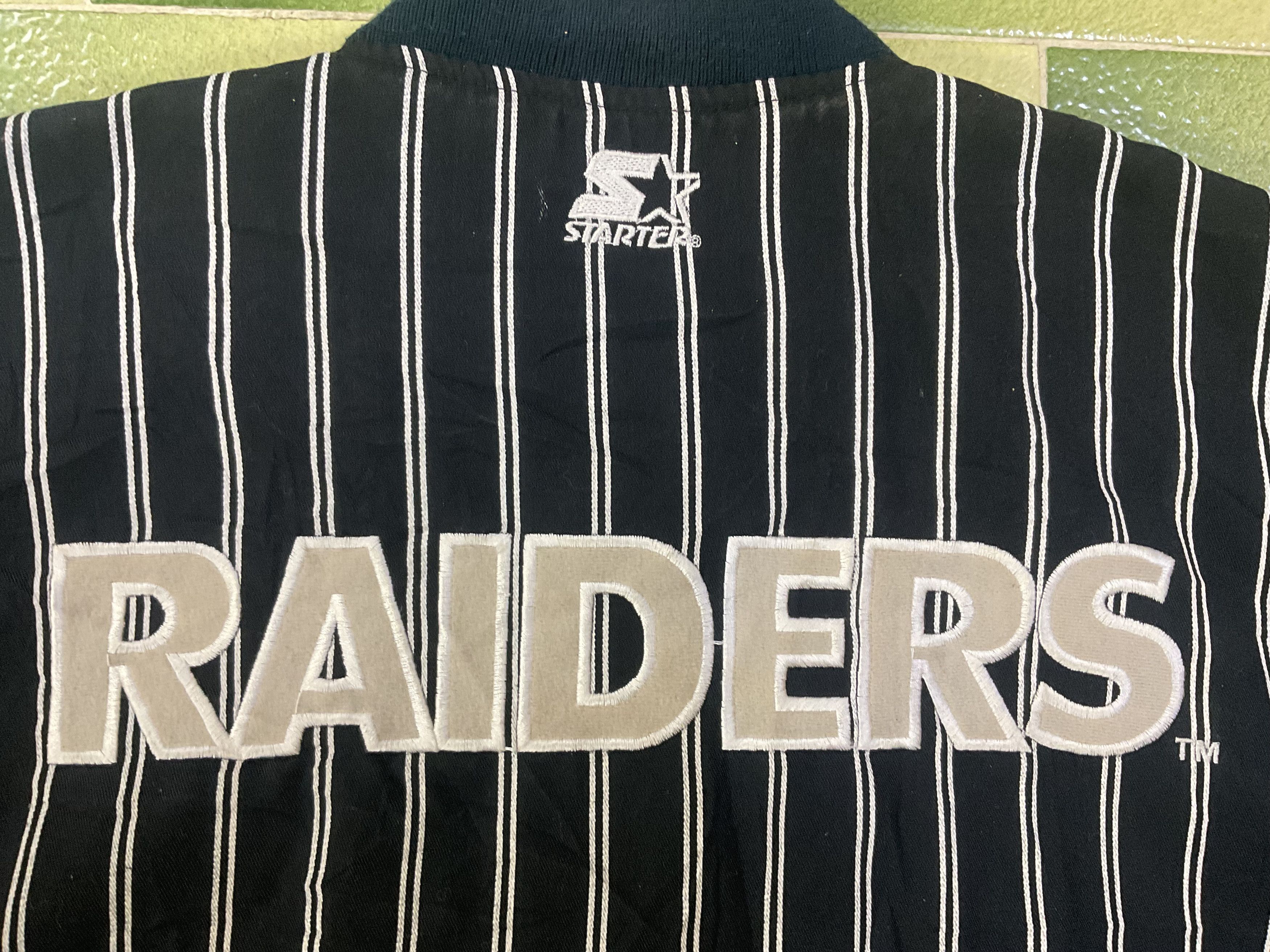 NFL Vintage 90s Starter NFL Oakland Raiders Jacket Las Vegas Size US S / EU 44-46 / 1 - 4 Thumbnail