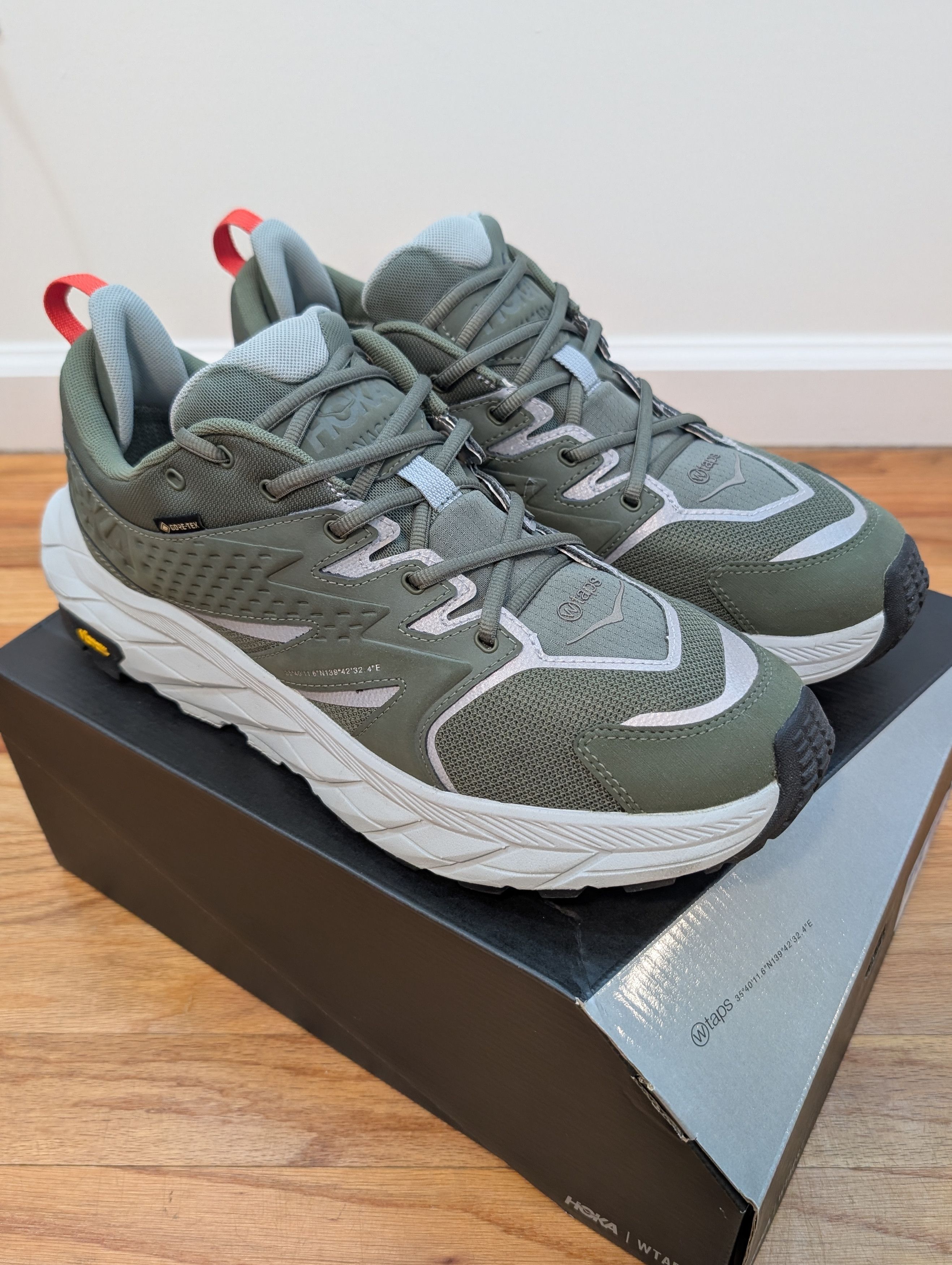 Hoka × Wtaps HOKA x WTAPS Anacapa Low GTX US12 Like New Size US 12 / EU 45 - 1 Thumbnail