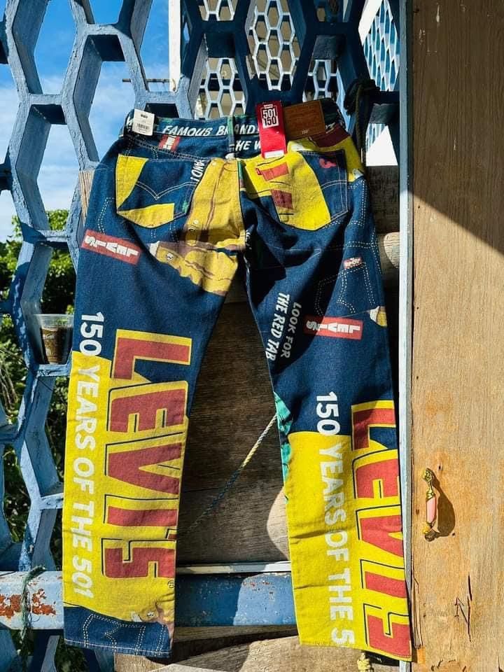 Levi's rare levis all overprint Banner 150th anniversary Size US 34 / EU 50 - 8 Thumbnail