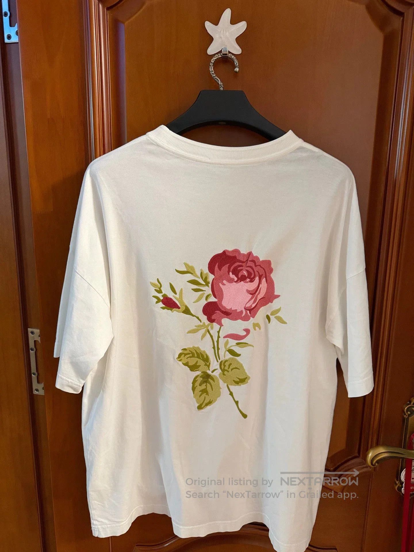 Dior dior rose embroidery short sleeve t-shirt. Size US M / EU 48-50 / 2 - 2 Thumbnail