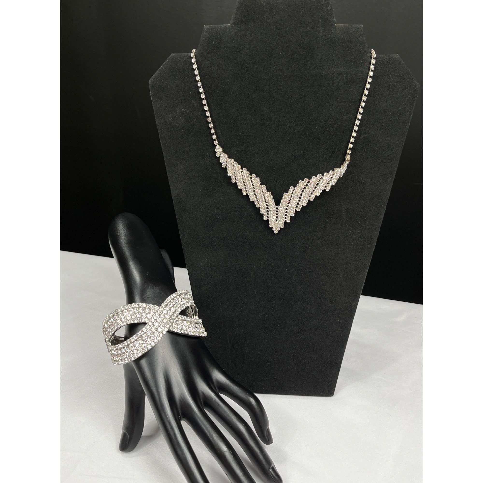 Other Silver Tone SKU 002 and 036 Rhinestone Infinity Bracelet V Size ONE SIZE - 1 Thumbnail
