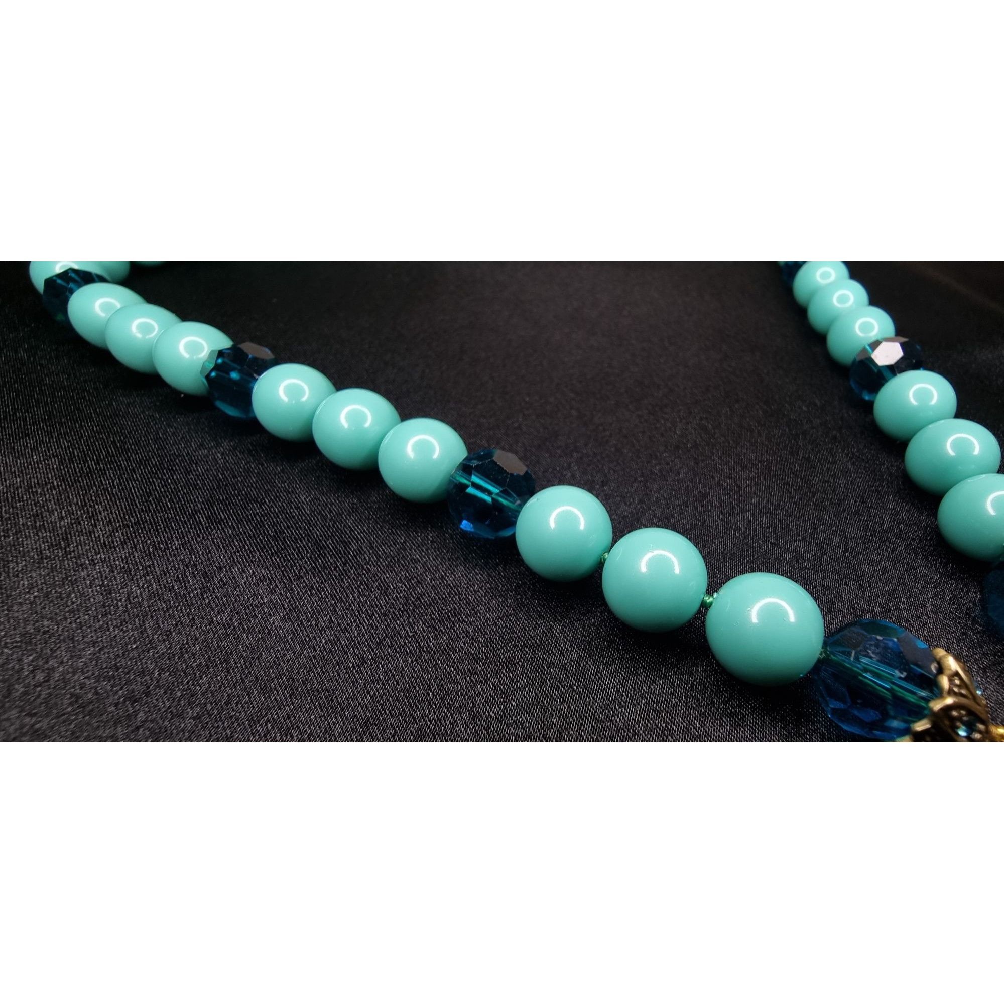 Vintage Vintage Heidi Daus Aqua & Blue Beaded Necklace With Ornate P Size ONE SIZE - 6 Thumbnail