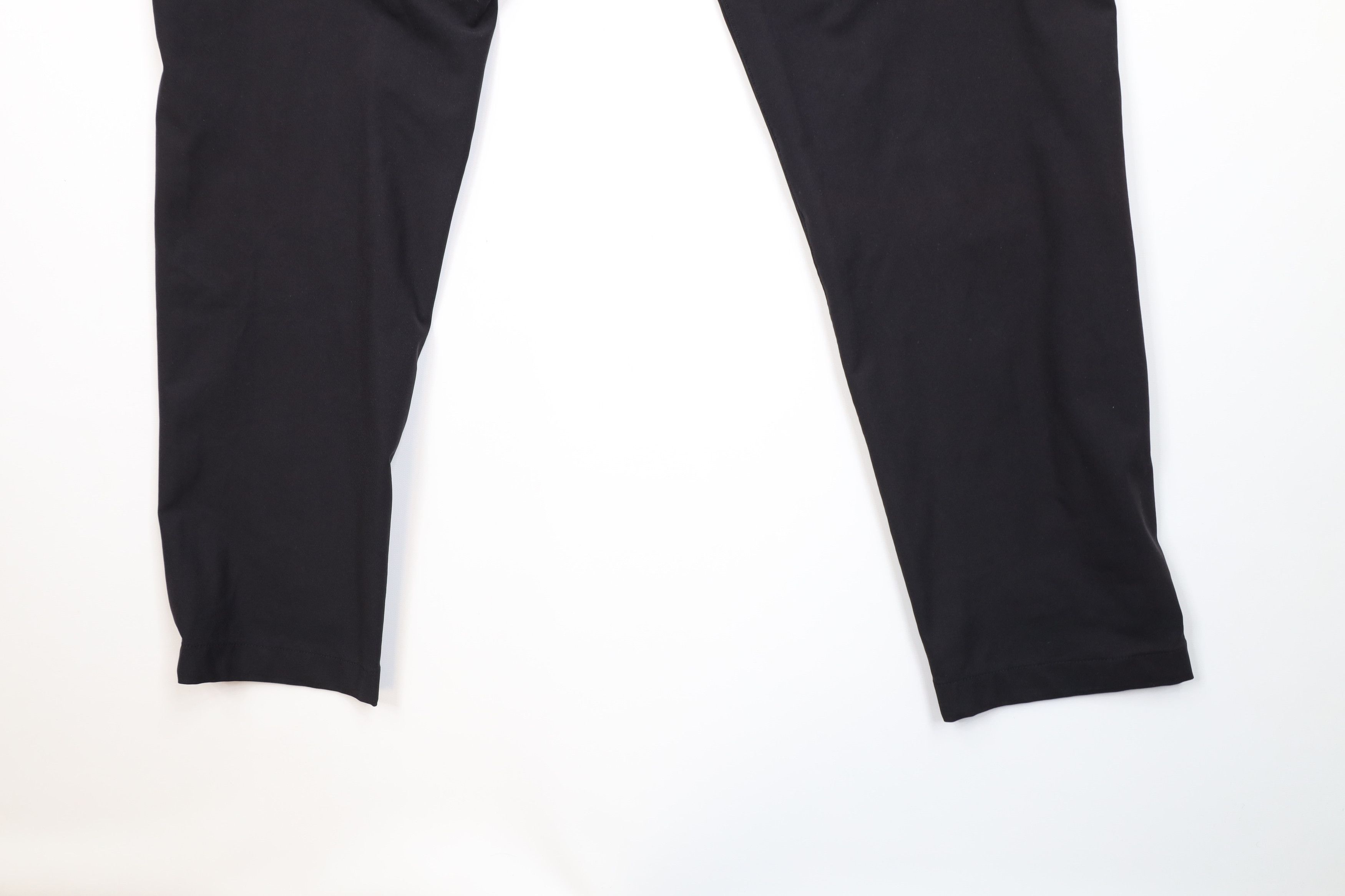 Lululemon Lululemon Stretch Straight Leg Chino Pants Trousers Black Size US 34 / EU 50 - 12 Thumbnail