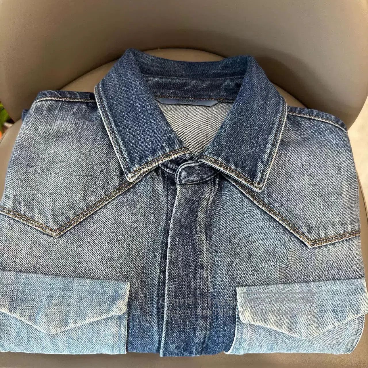 Valentino VALENTINO Denim Button-Up Shirt. Size US M / EU 48-50 / 2 - 9 Thumbnail