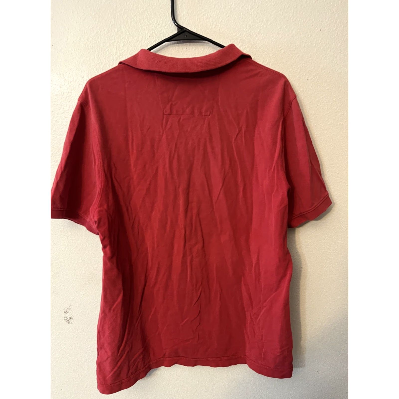 Banana Republic Banana Republic Red Solid Cotton Polo Men Size Large Distressed Size US L / EU 52-54 / 3 - 2 Thumbnail