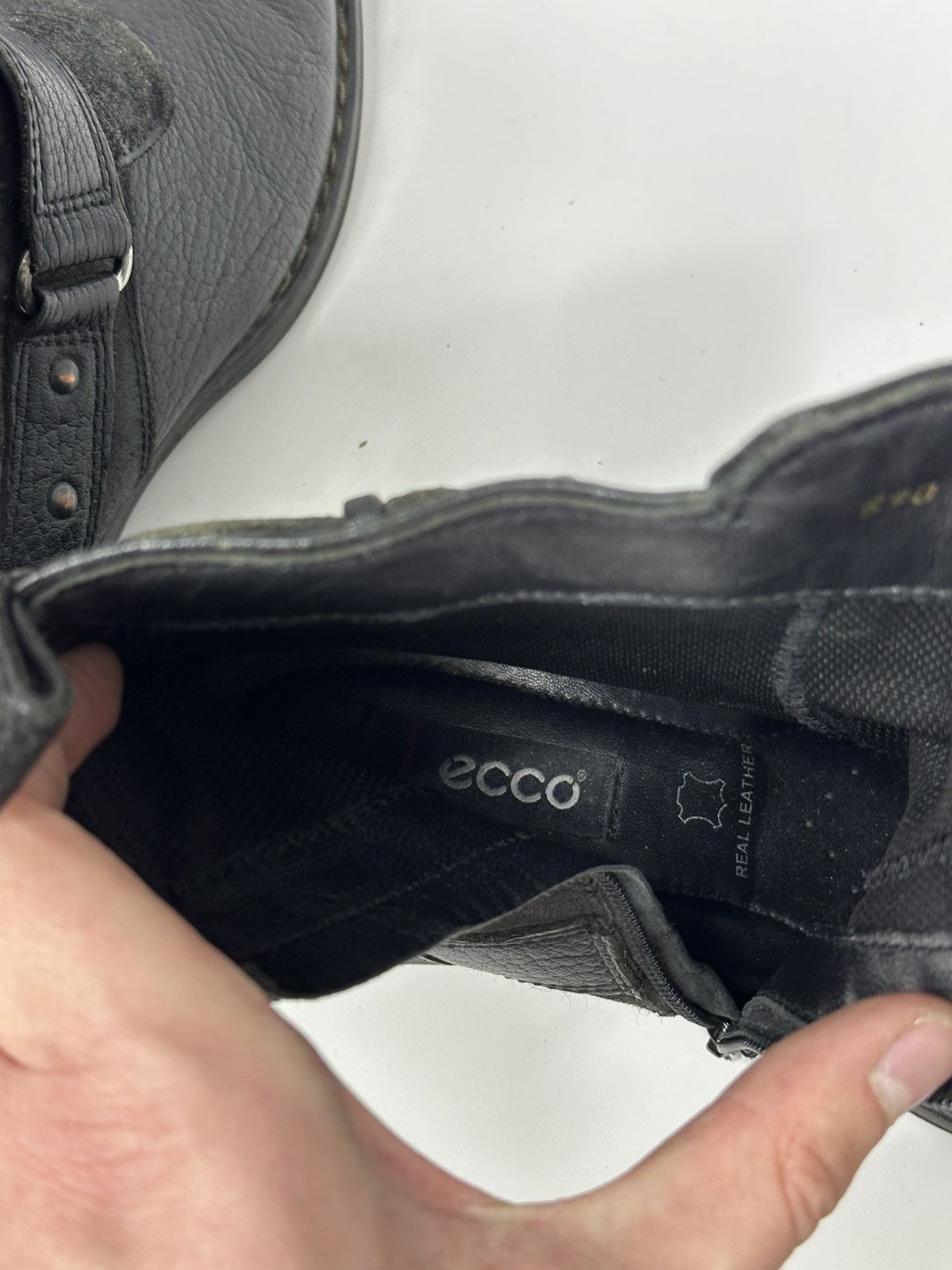 Ecco AS 98 Vibe Artisan Black Leather Side Zip Ankle Biker Boots Size US 9 / EU 42 - 16 Thumbnail