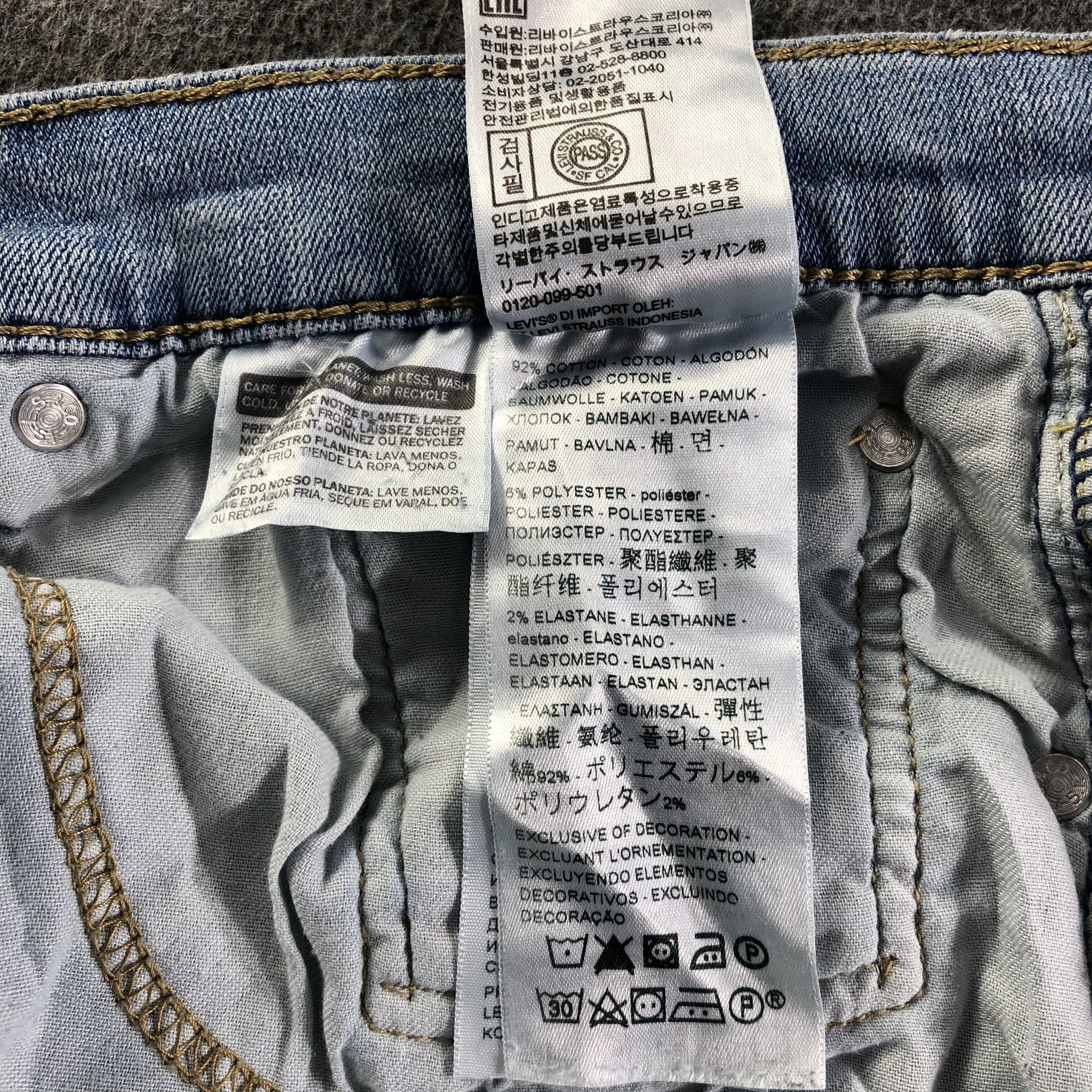 Levi's Vintage Blue Wash Levis 502 Jeans-J4195 Size US 33 - 10 Thumbnail