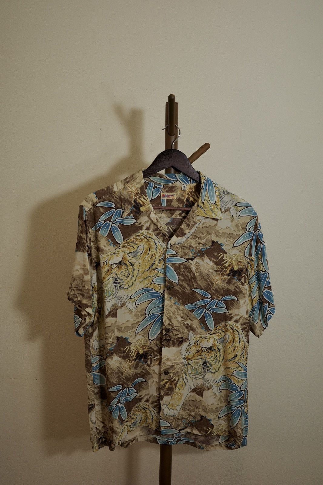 Sun Surf Sun surf toyo tiger pattern silk short sleeve shirt Size US L / EU 52-54 / 3 - 2 Thumbnail