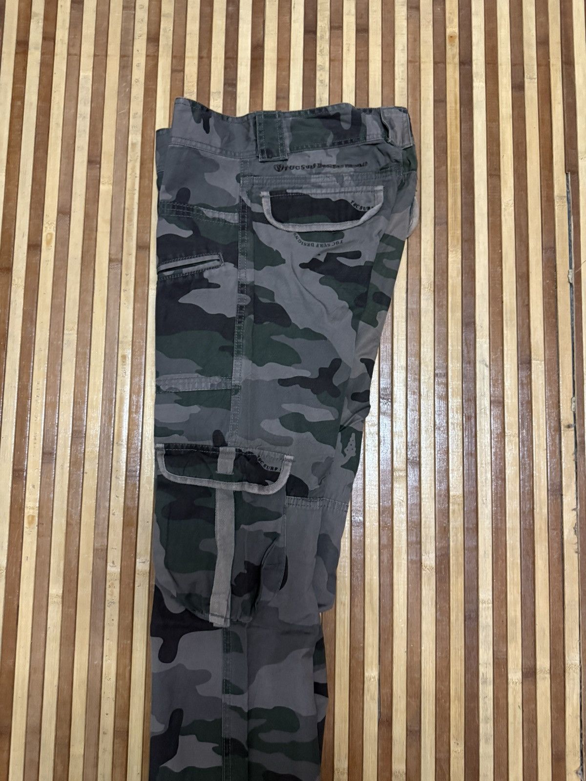 Japanese Brand T&C Surf Design Camouflage Japanese brand Cargo Pants Unisex Size US 28 / EU 44 - 9 Thumbnail
