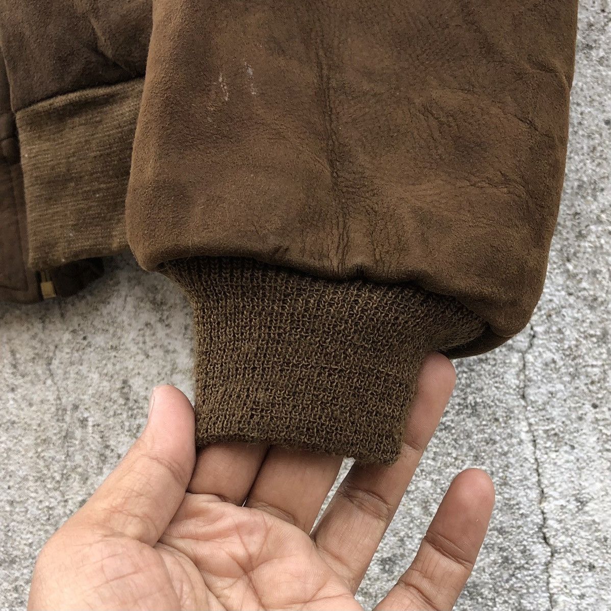 Vintage Vintage 70s Sears Brown Suede Leather Bomber Jacket Size US L / EU 52-54 / 3 - 7 Thumbnail