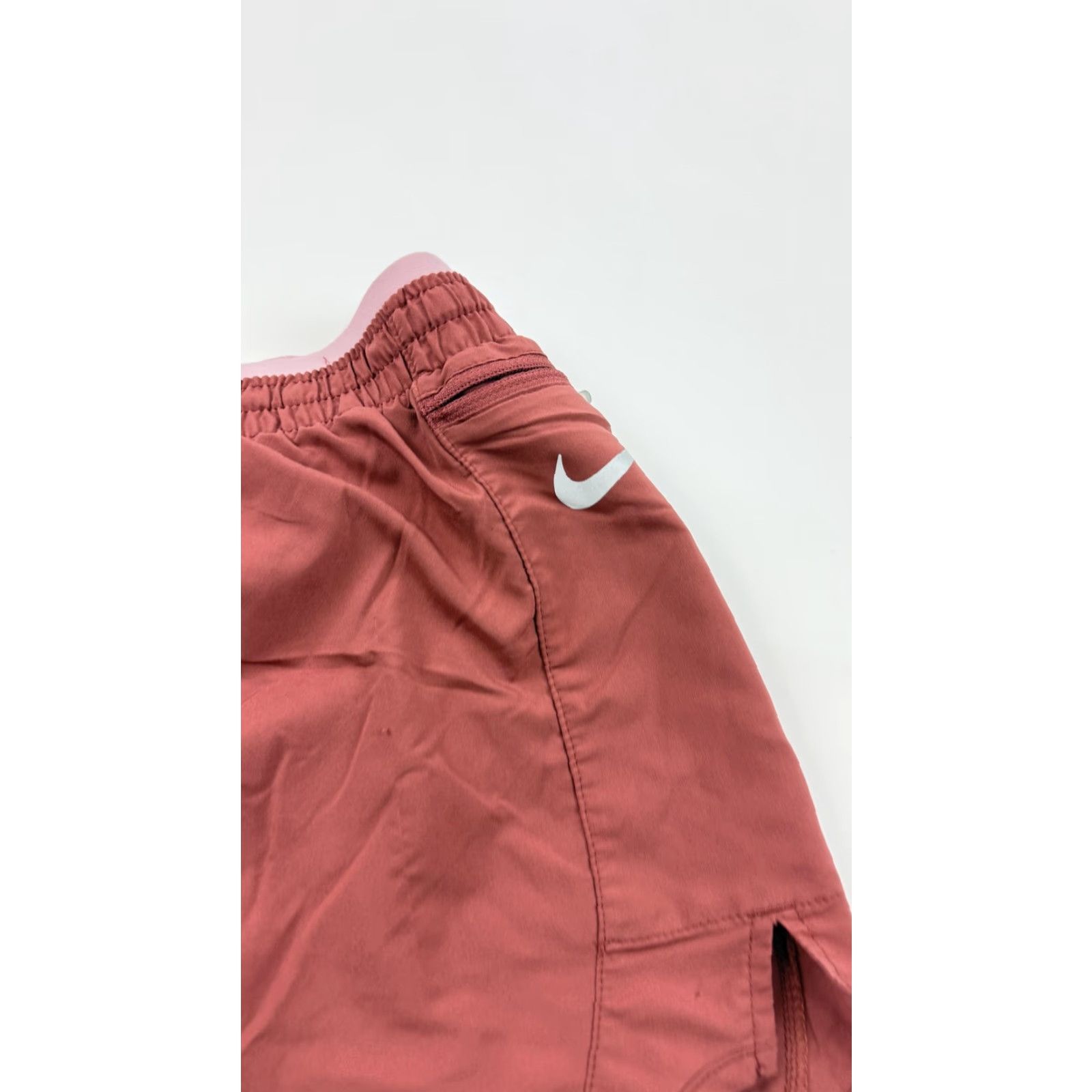 Nike Nike Shorts Womens Large Pink Dri Fit Running Athletic Lightweight Sport Gym Size 36" / US 14 / IT 50 - 2 Thumbnail